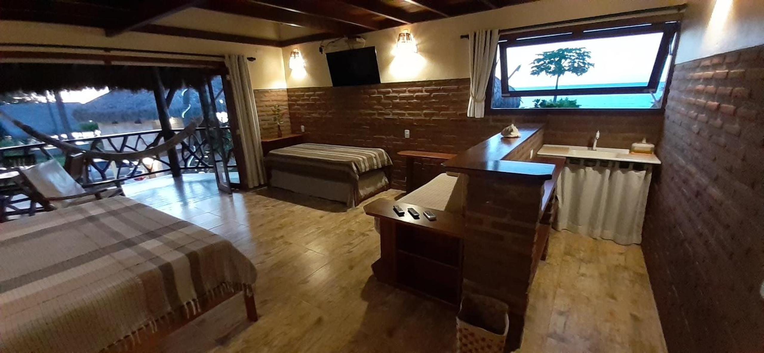 Family Room with Side Sea View photo 3