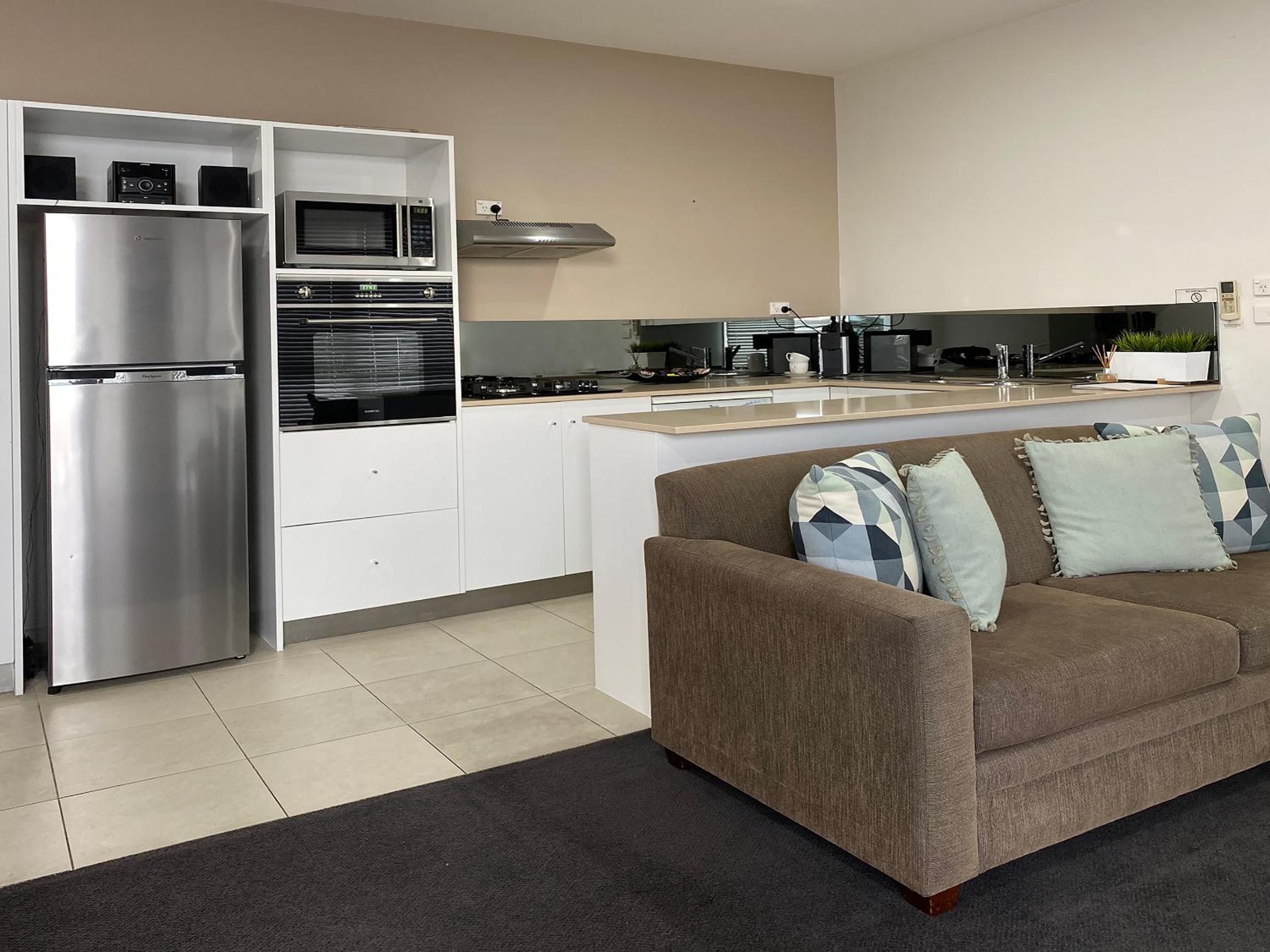 One-Bedroom Apartment photo 2