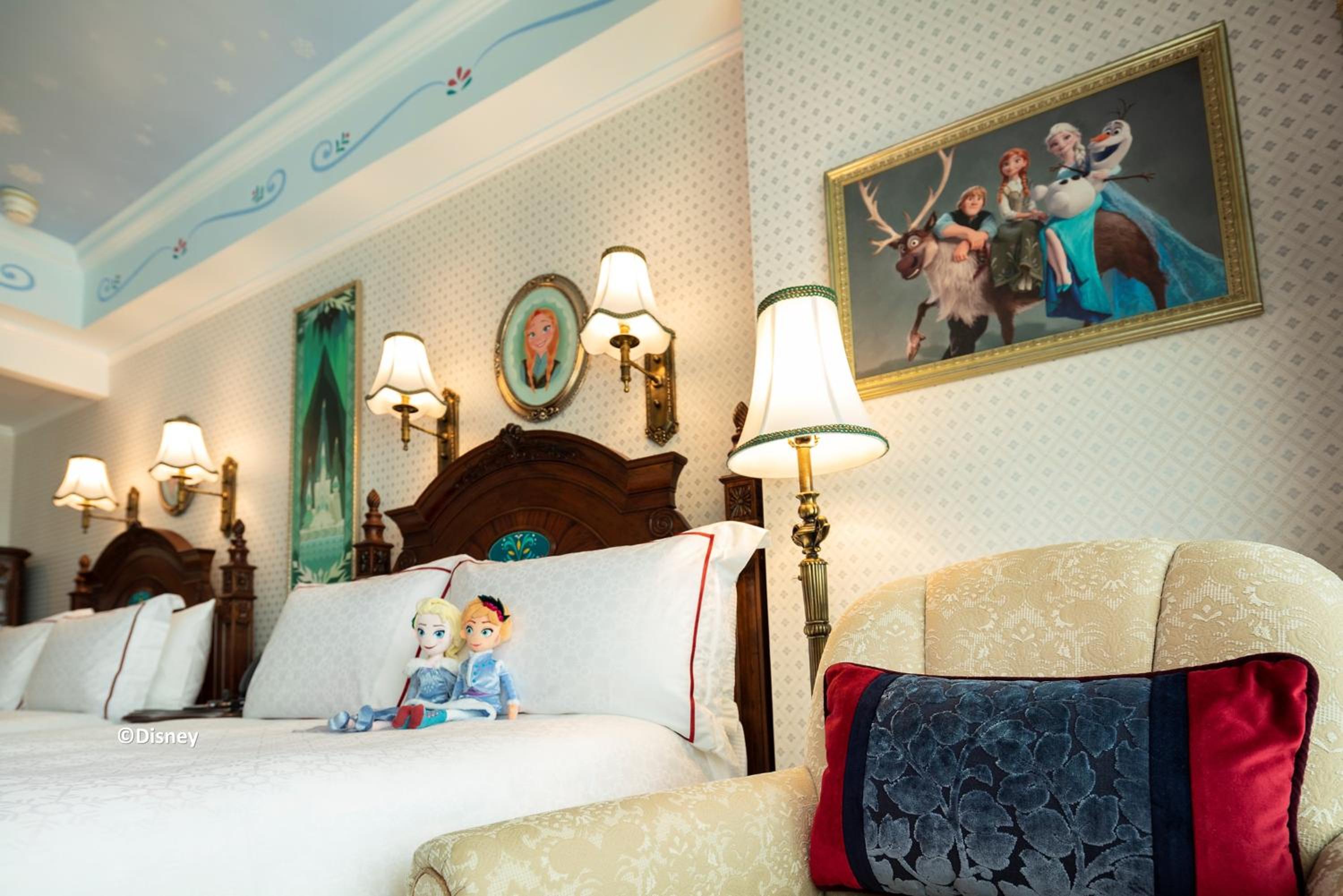 Kingdom Club Frozen Suite with 2 Double Beds Kingdom Club Frozen Suite with 2 Double Beds