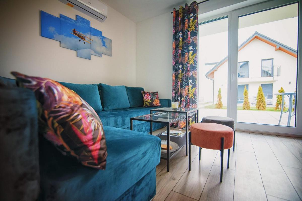 Apartment with Balcony - Photo 11