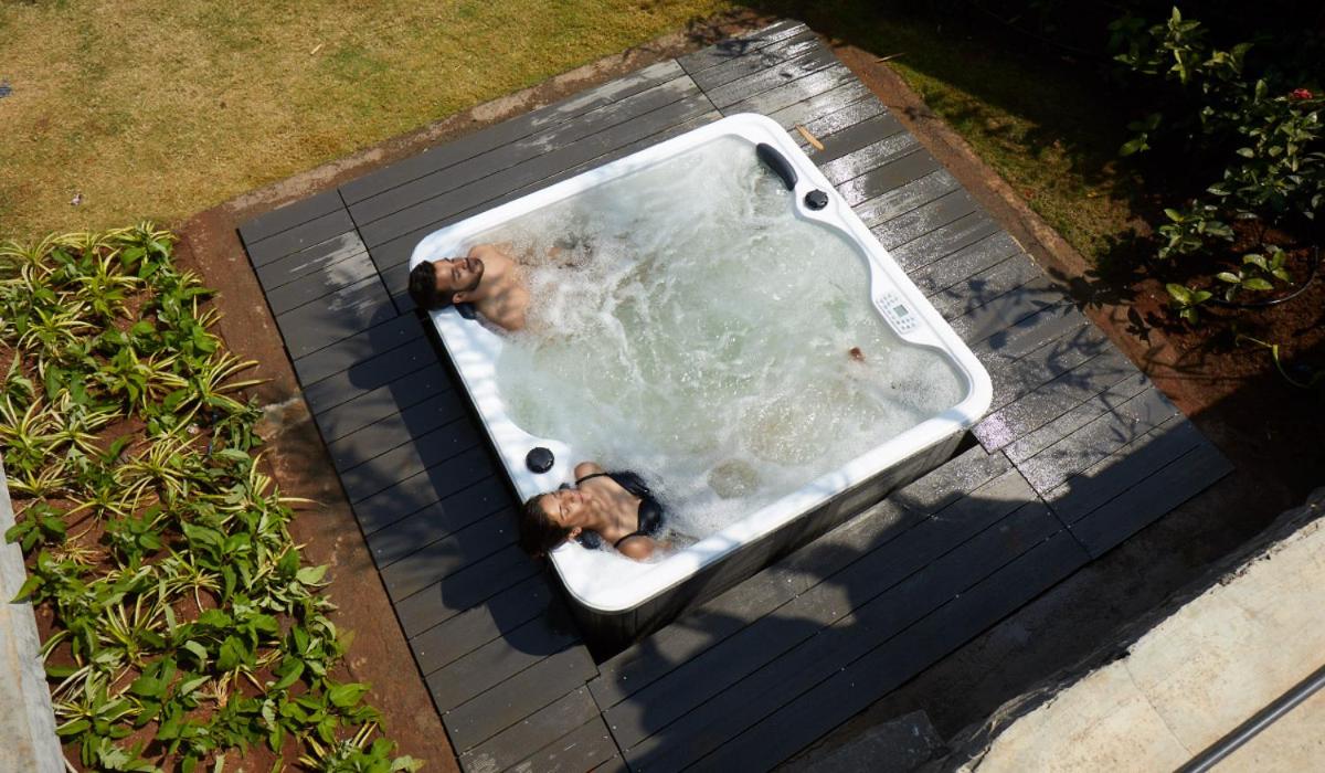Jacuzzi Cottage - Photo 2