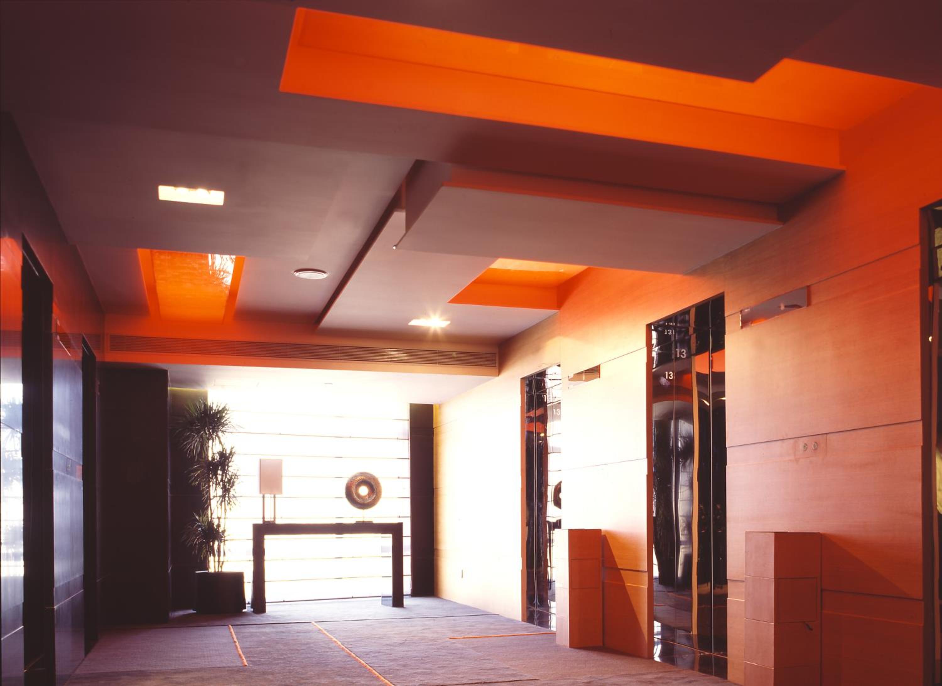Executive Superior King Room thumbnail 5
