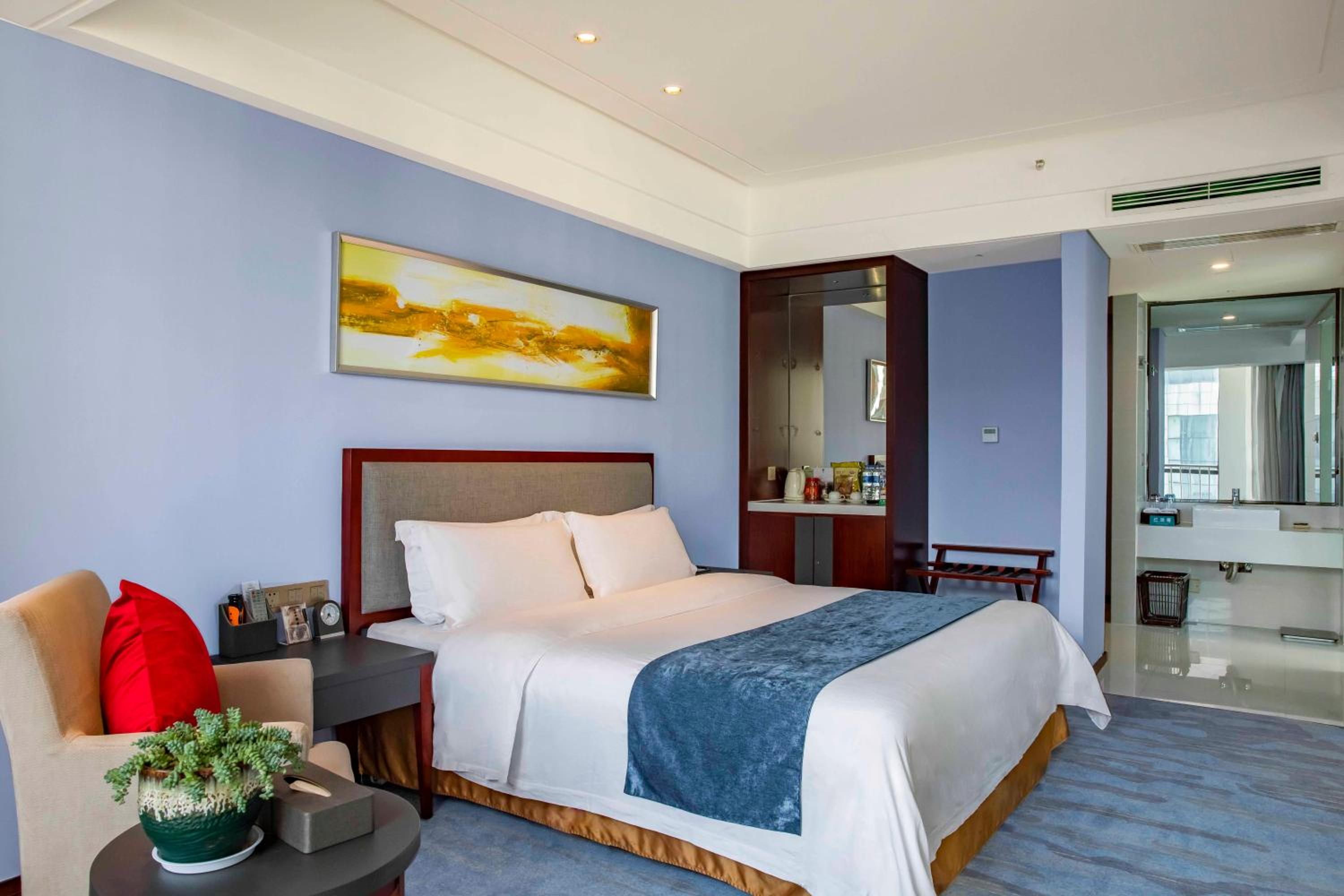 Superior Queen Room photo 3