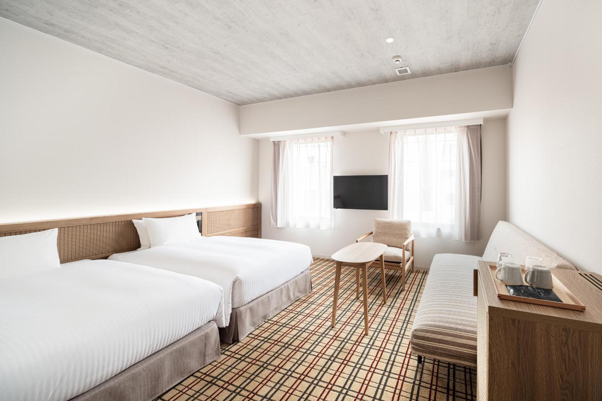 Quadruple Room - Photo 1