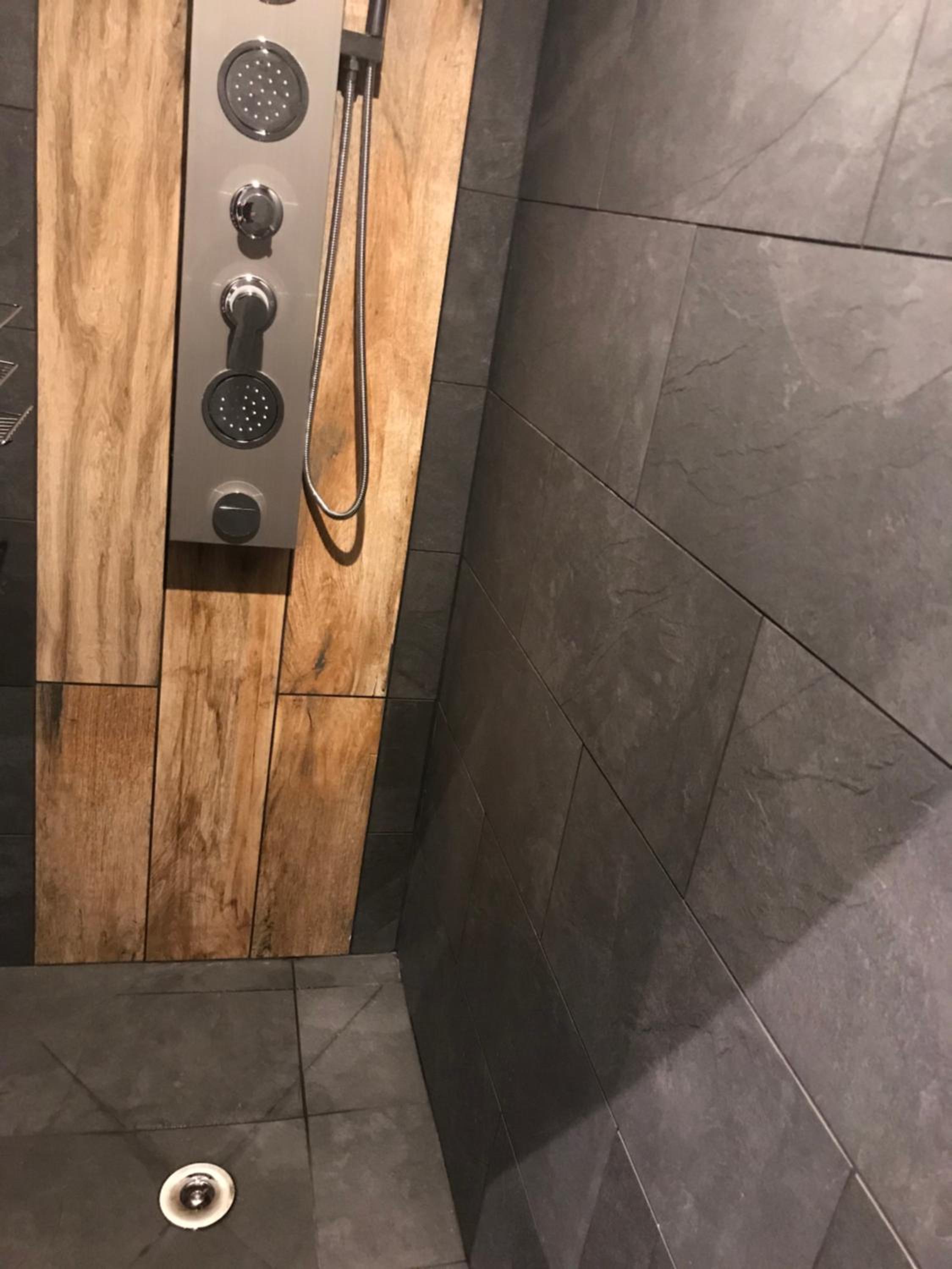 Double Room with Private Bathroom - Photo 8