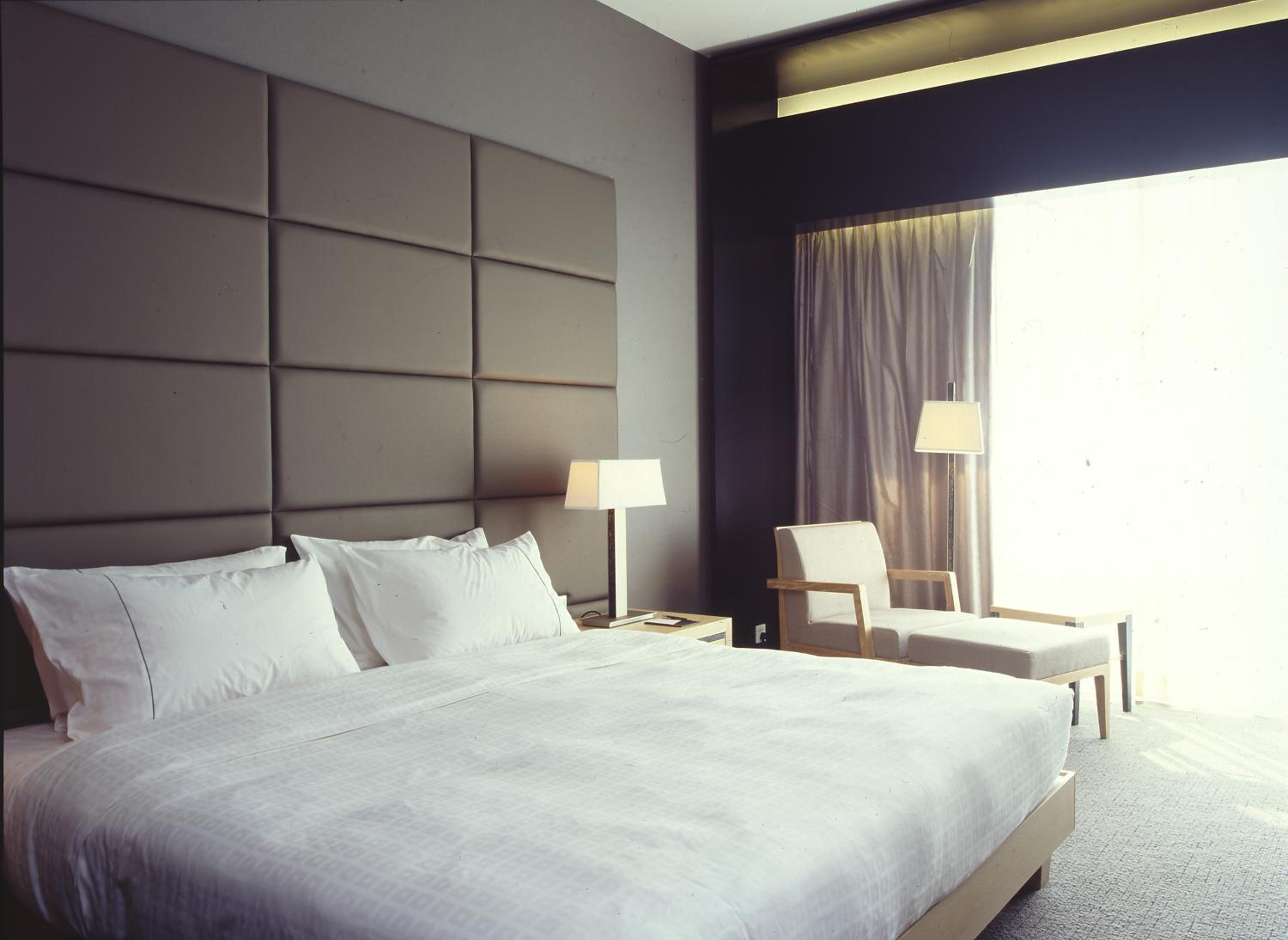 Superior Suite - Photo 5