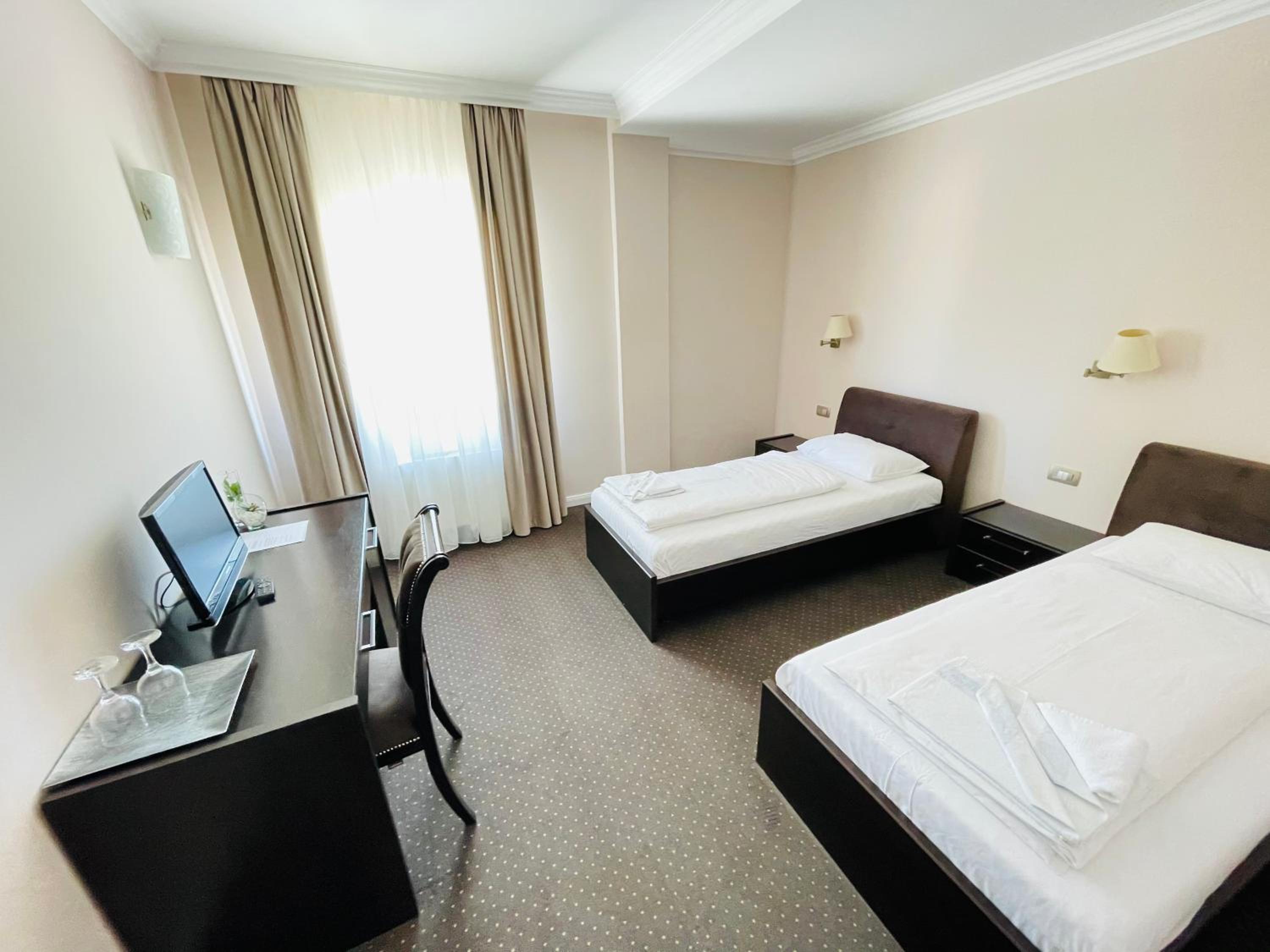 Double or Twin Room photo 1
