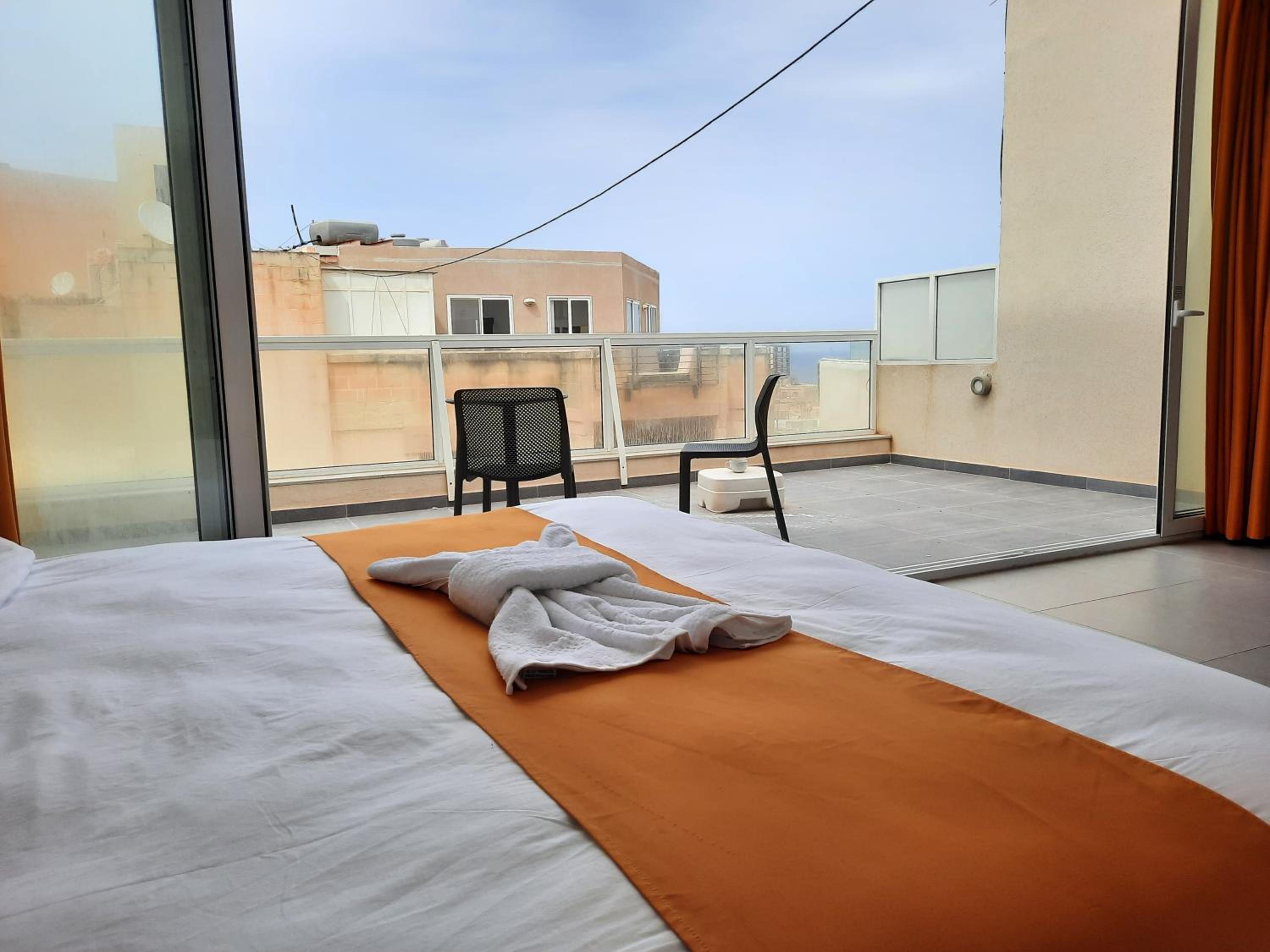 Camera Deluxe Matrimoniale/Doppia con Letti Singoli con Vista Mare