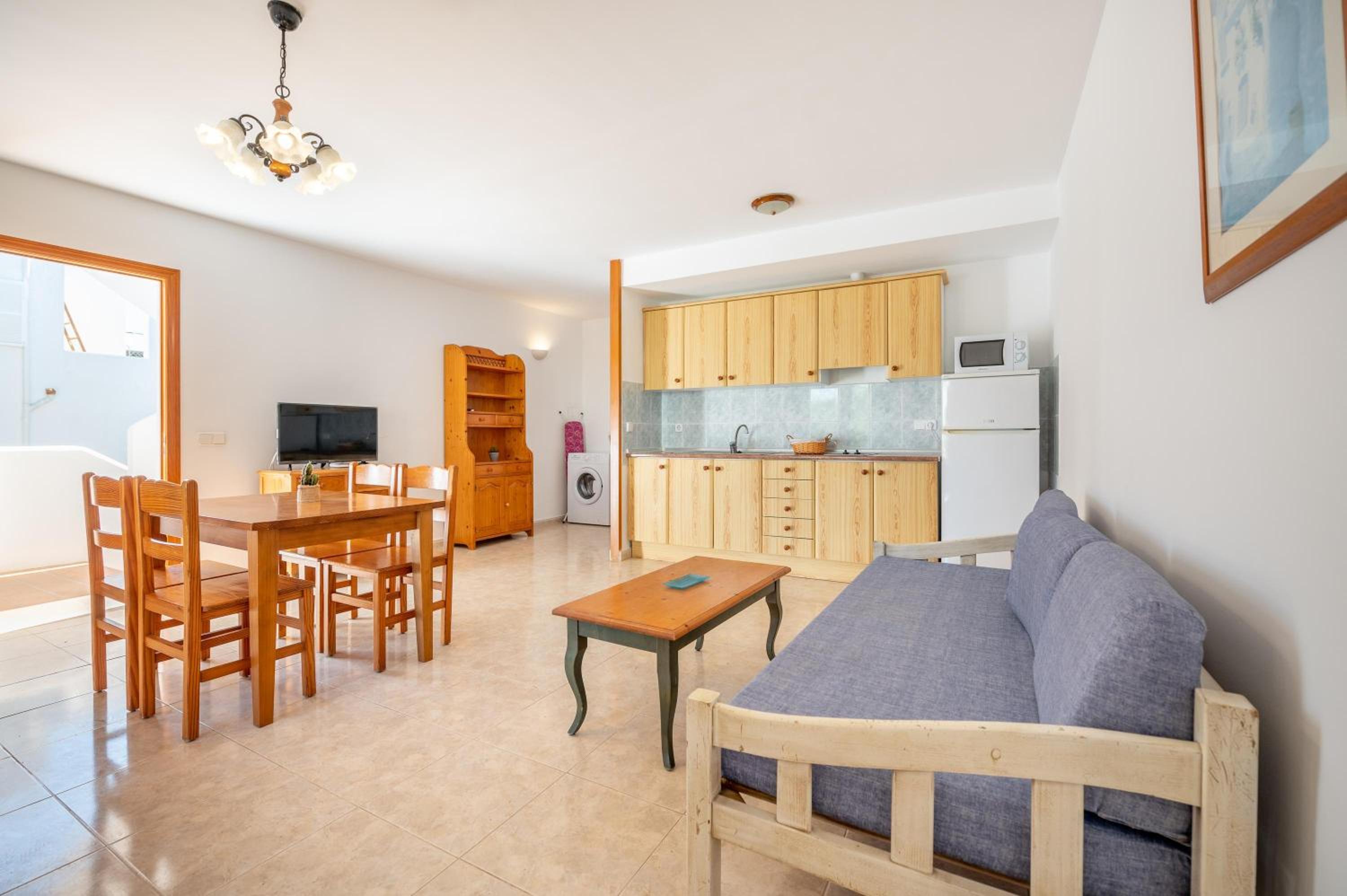 Apartamento de un dormitorio superior con balcón