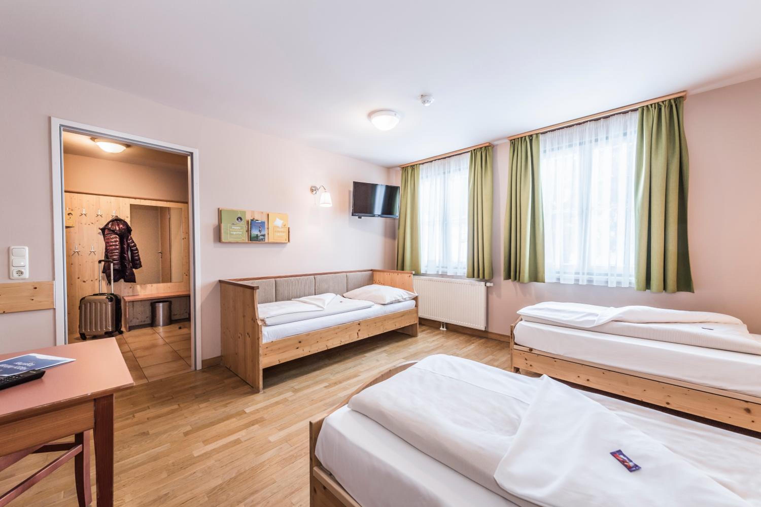 Triple Room photo 2