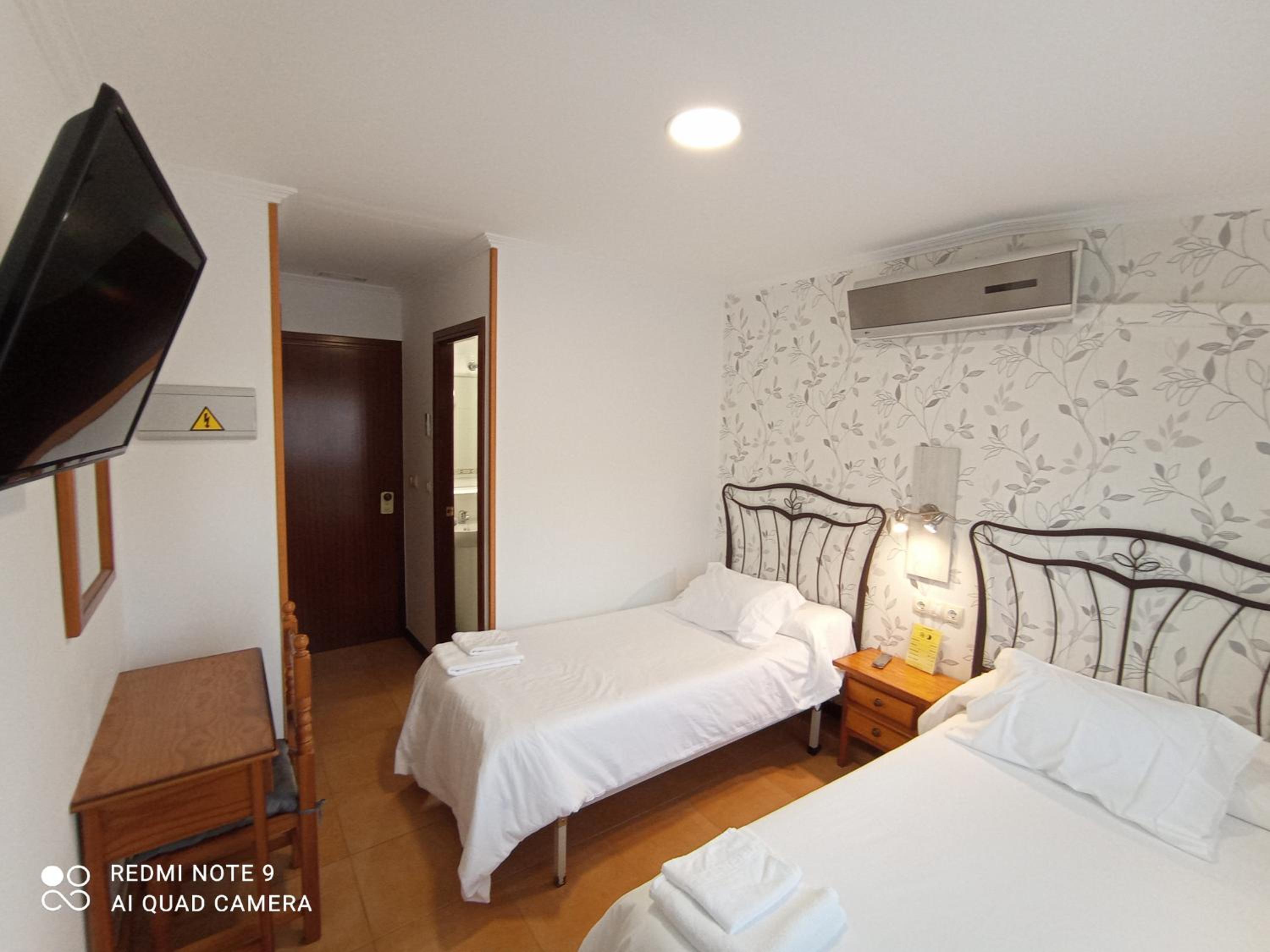 Twin Room photo 2