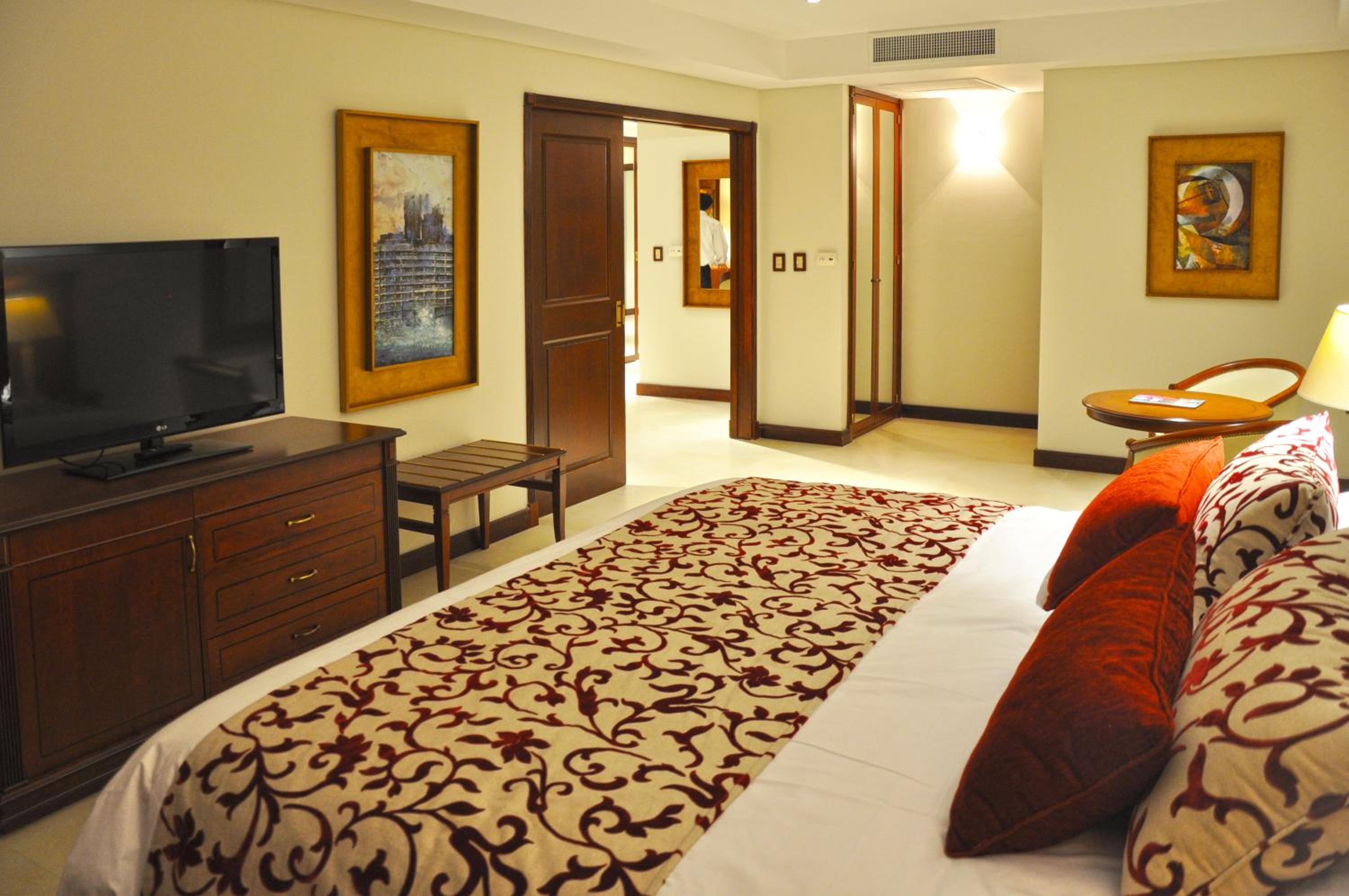Executive Suite