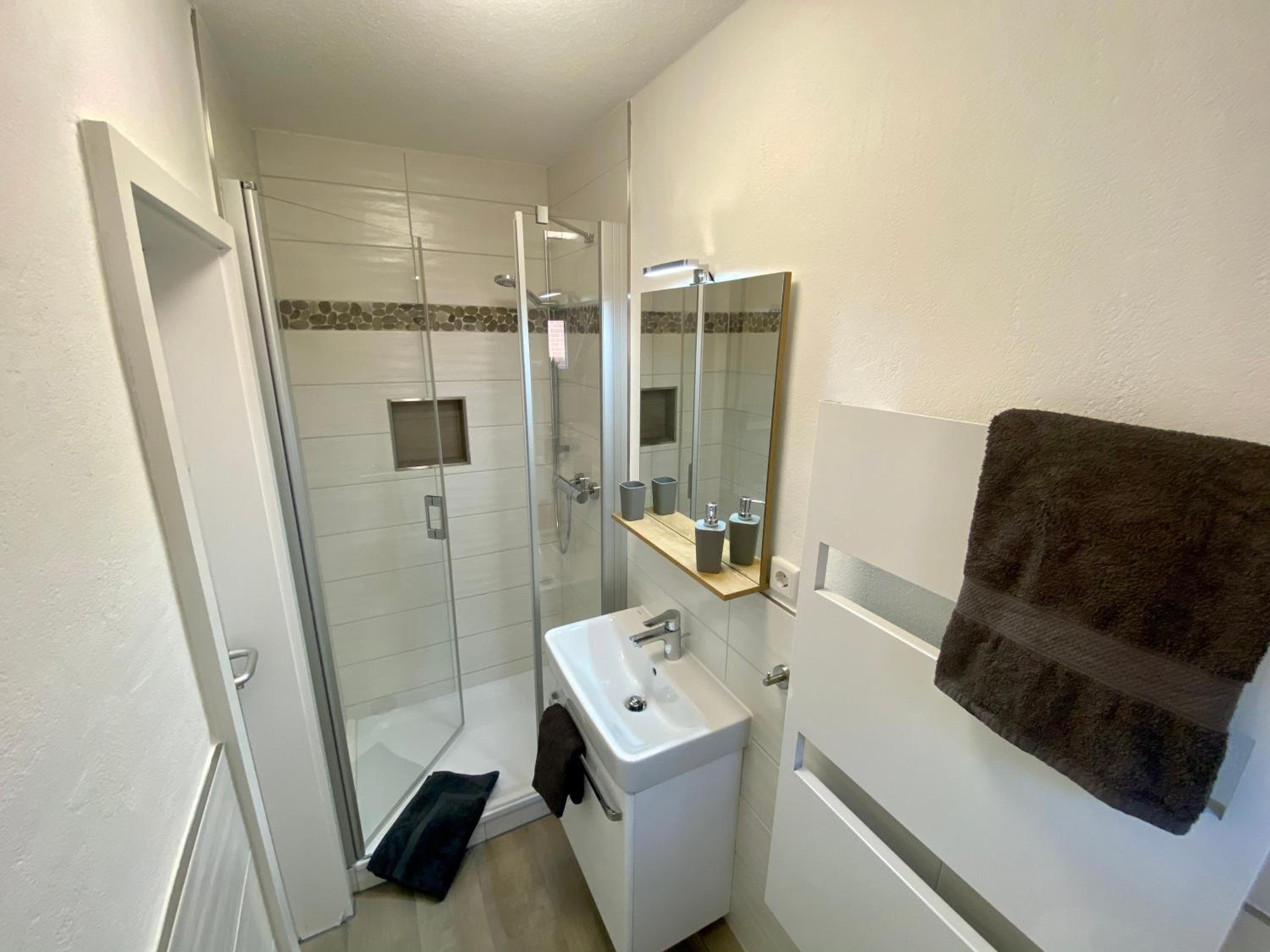 Double Room with Sea View - Photo 4