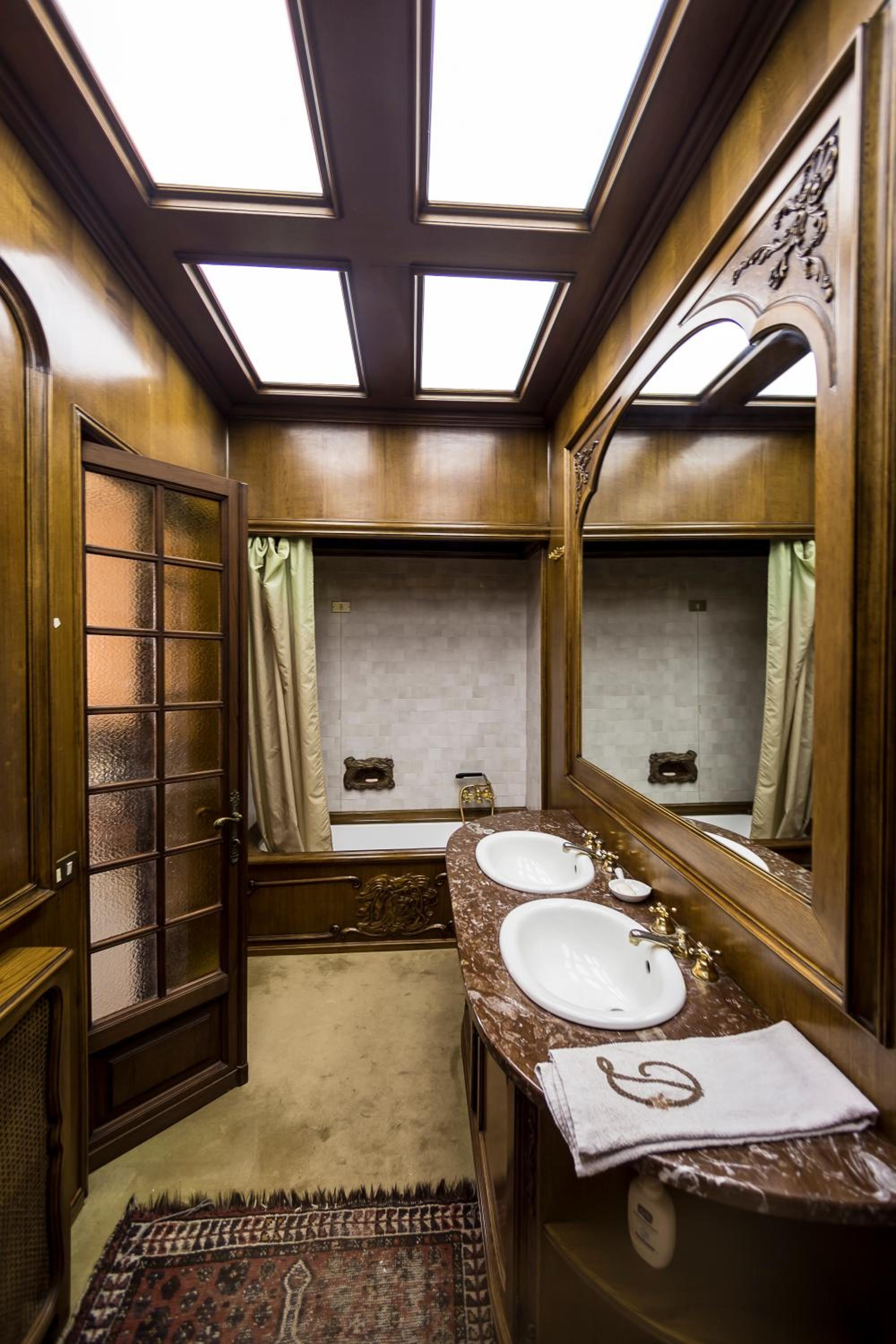 Junior Suite with Garden View - Photo 2