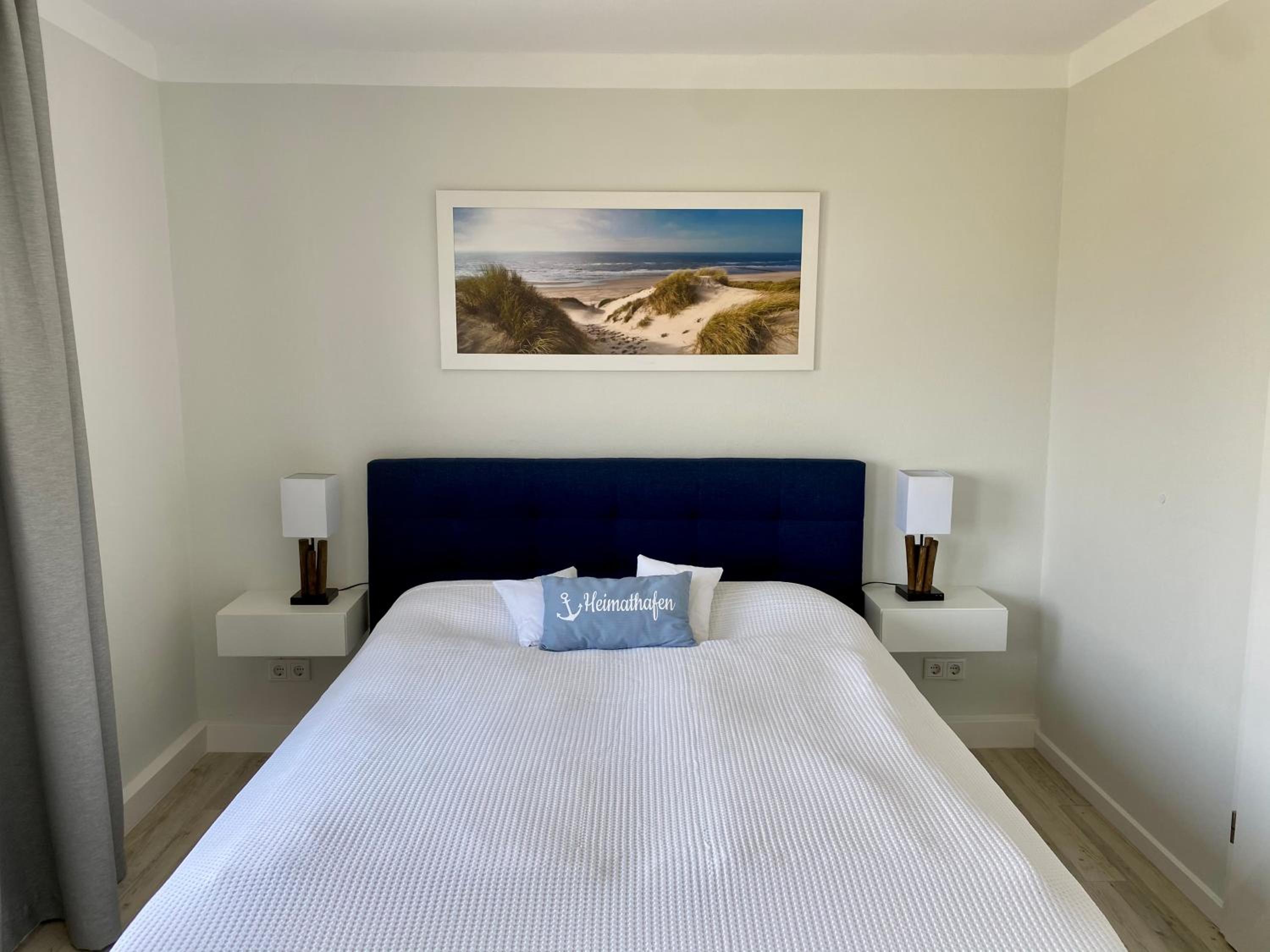 Double Room with Sea View - Photo 3