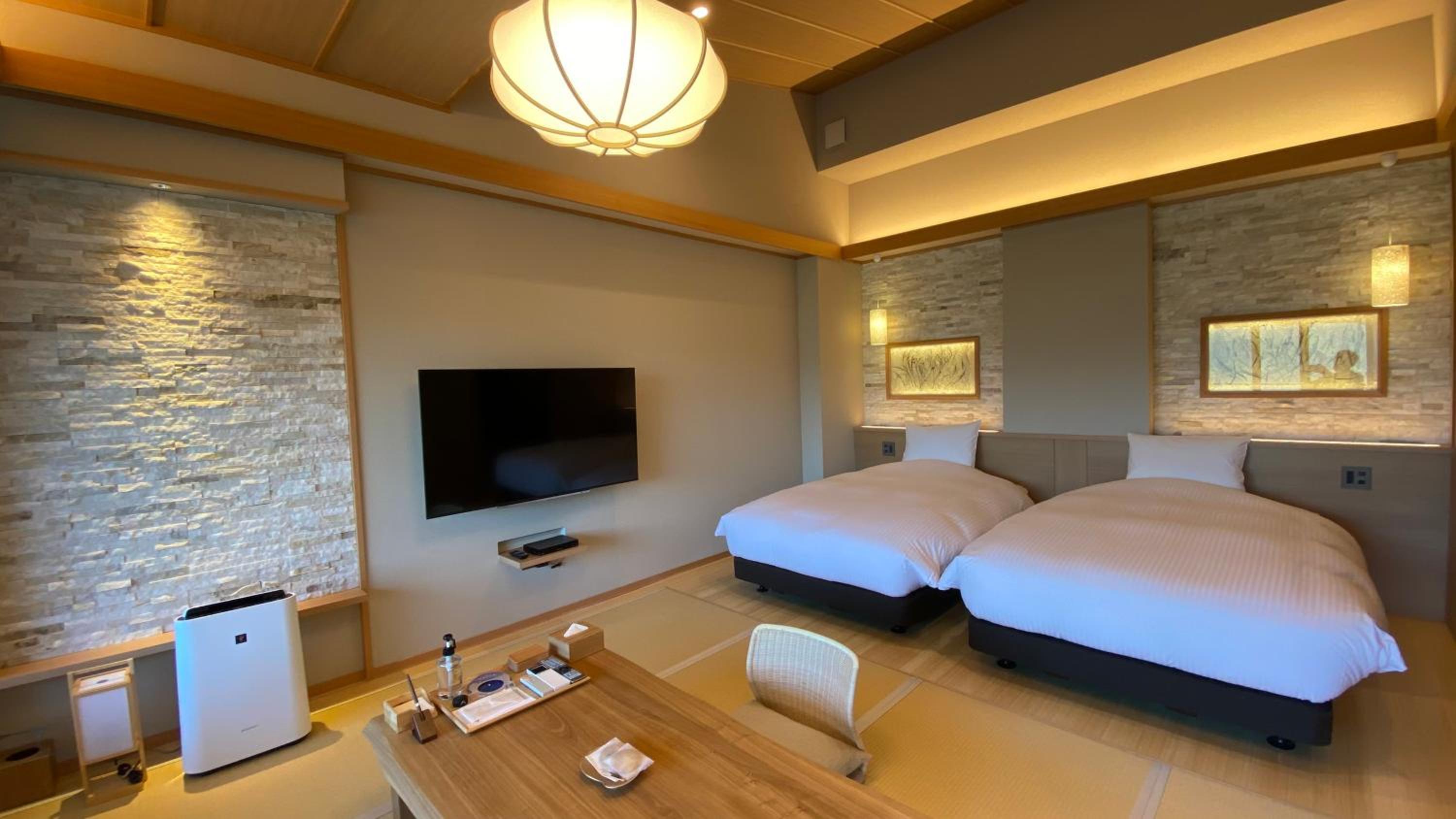 Suite with Tatami Area with Open-Air Bath - Top Floor- (SUI) thumbnail 5