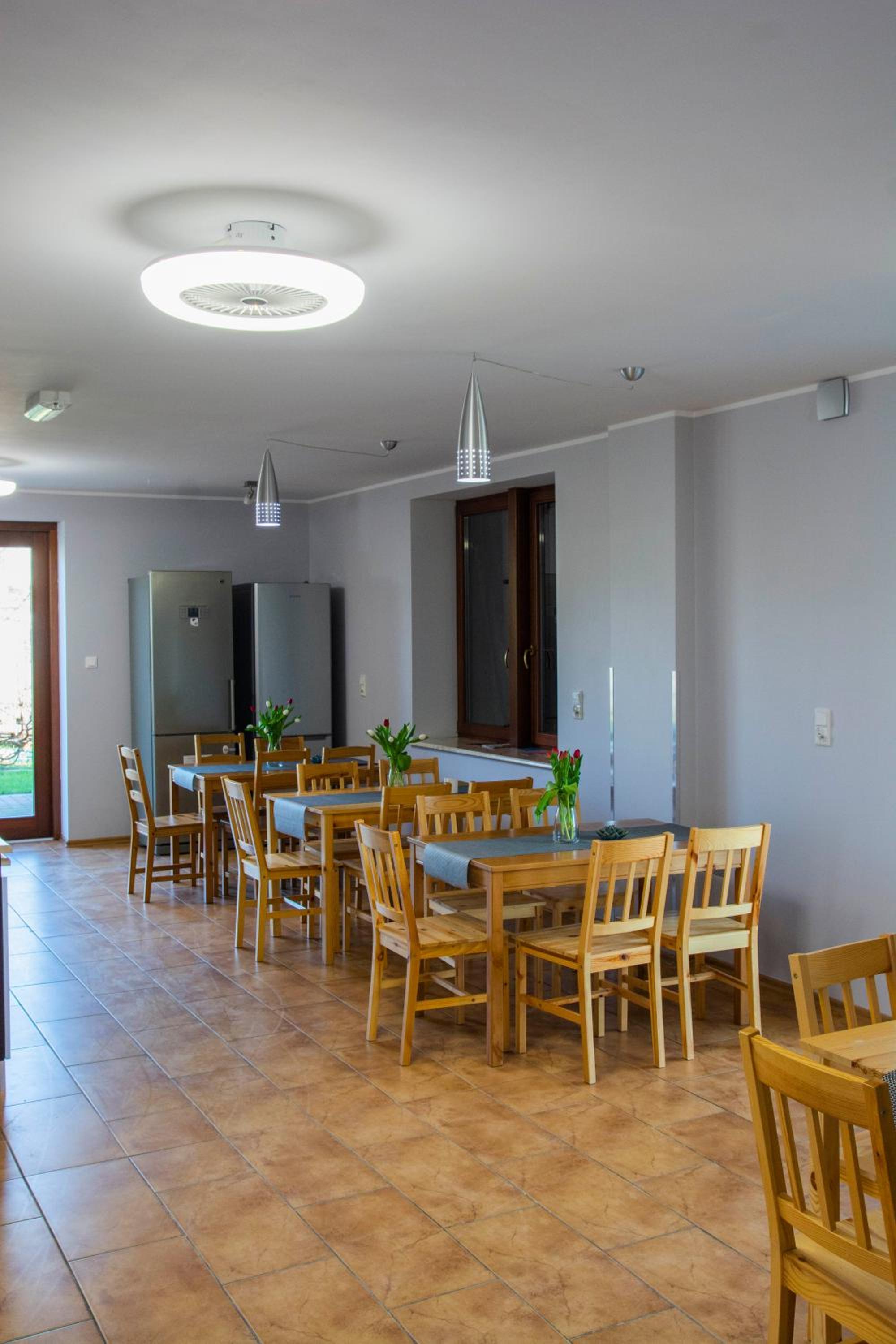 Twin Room - Disability Access photo 2