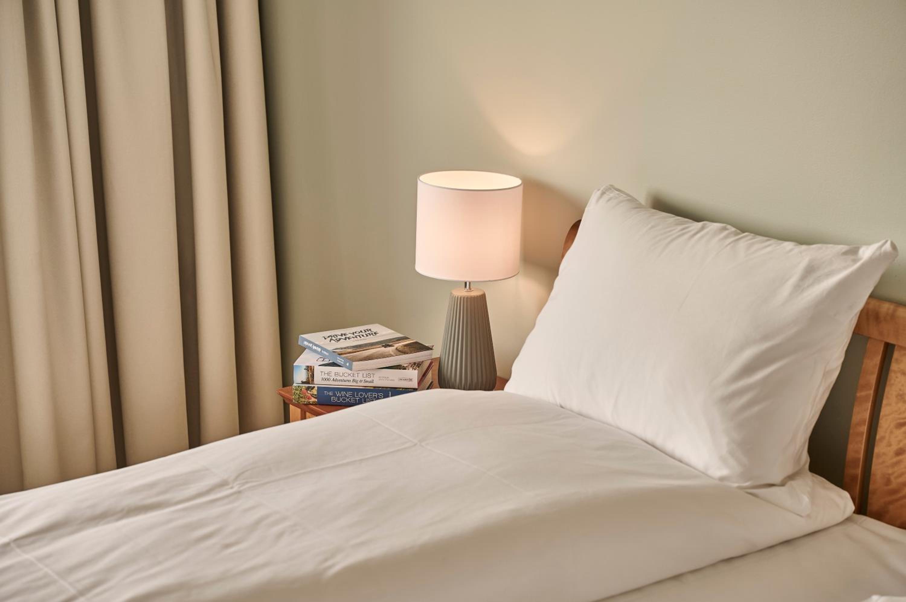 Classic Twin Room - Photo 2