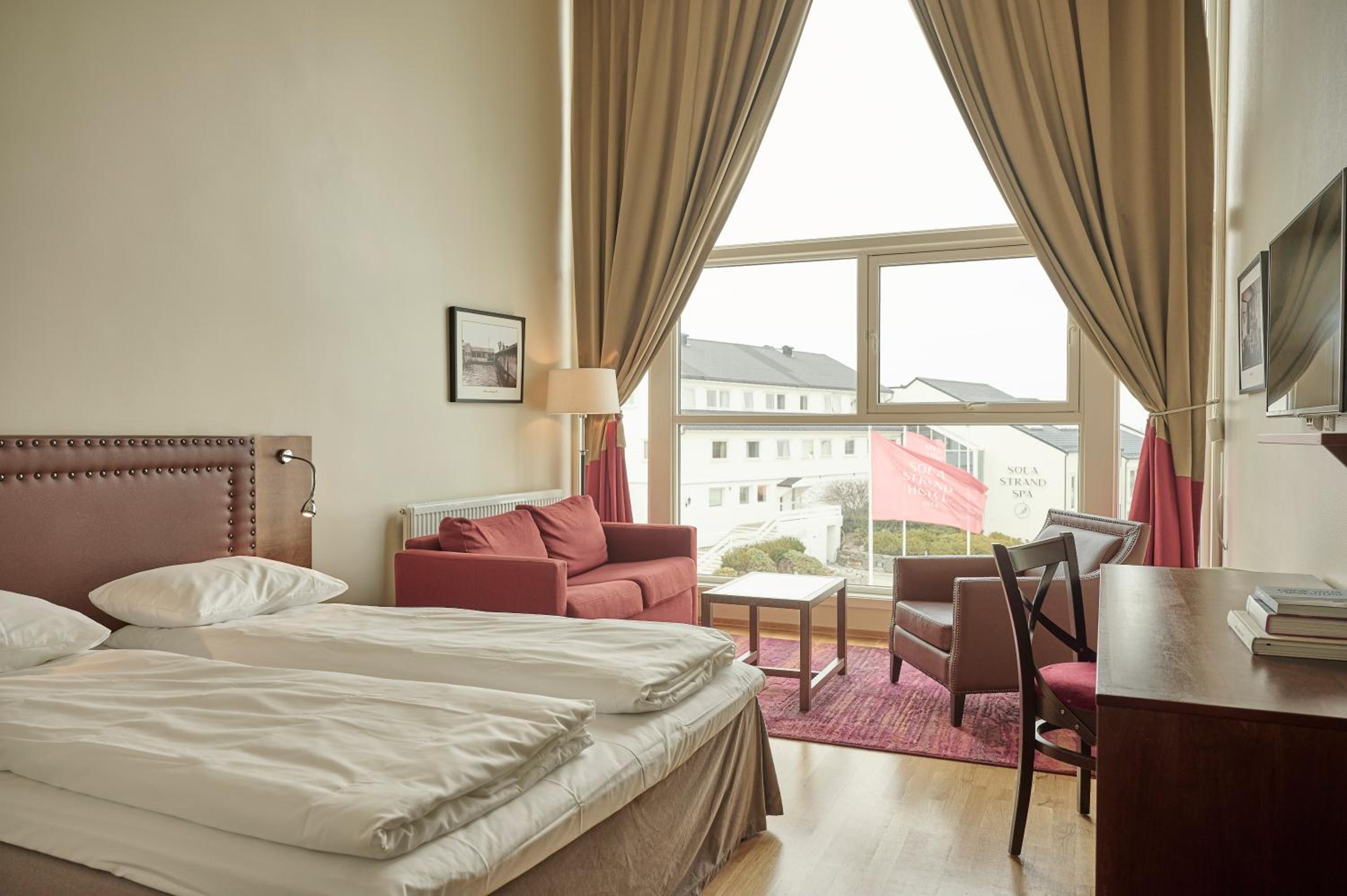Superior Double Room - Photo 1