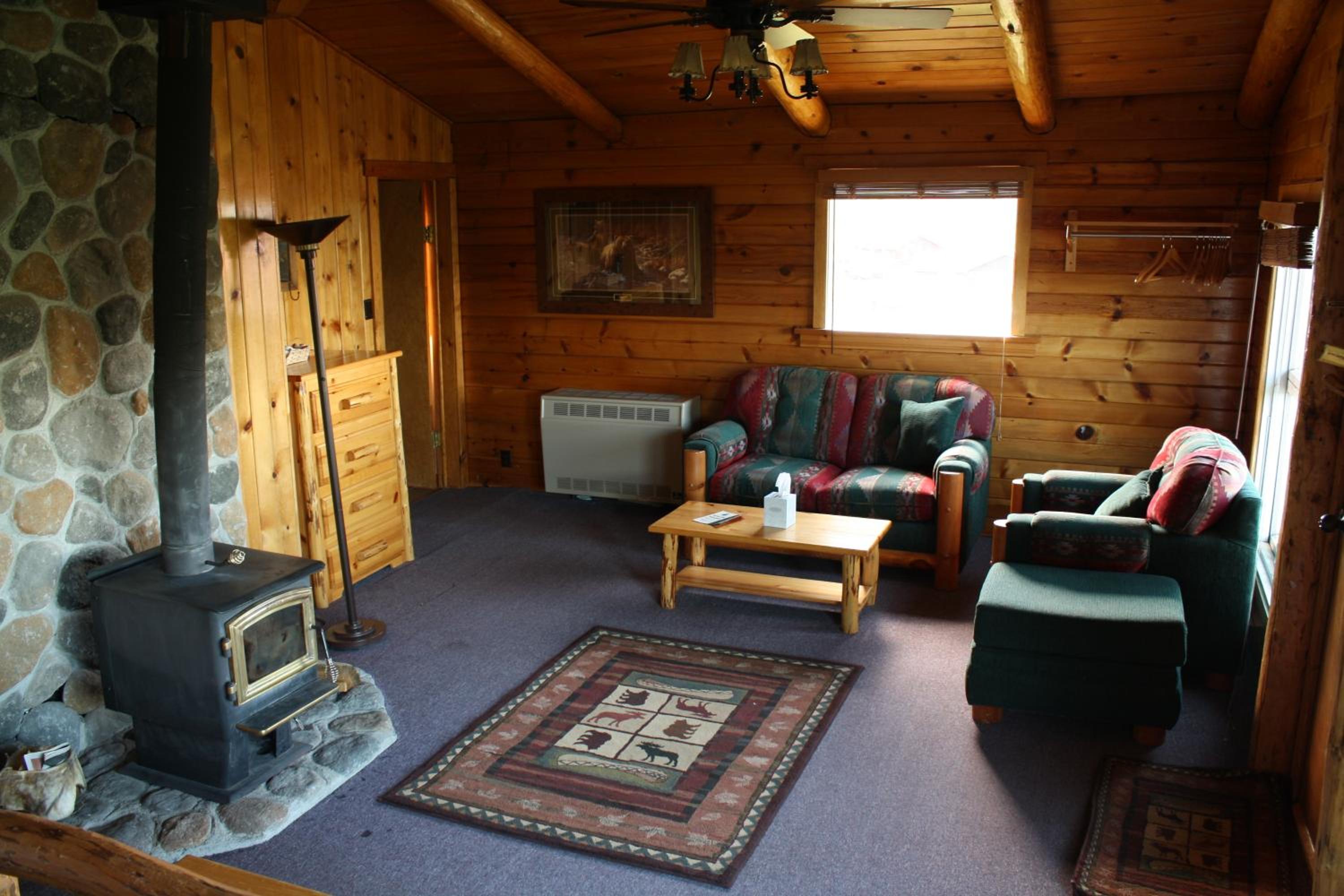 Deluxe Family Suite photo 1