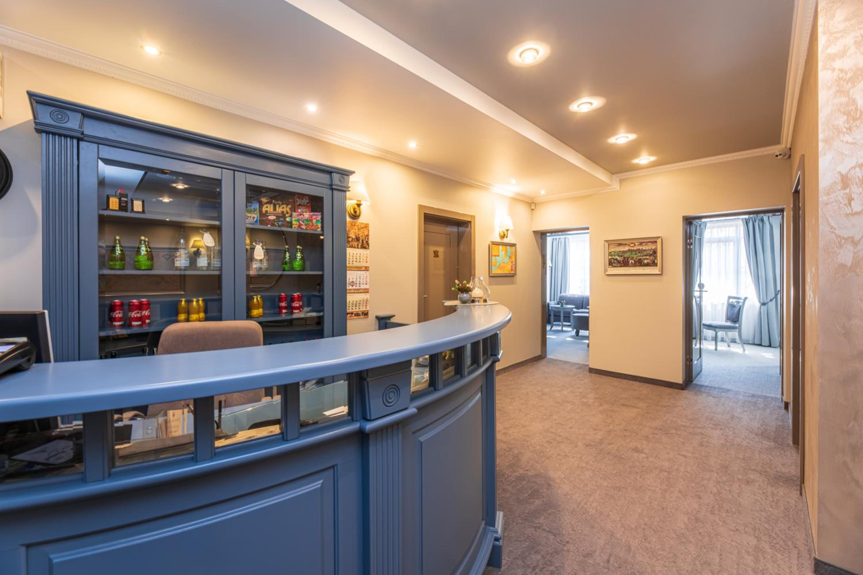 Premium Room - Photo 9