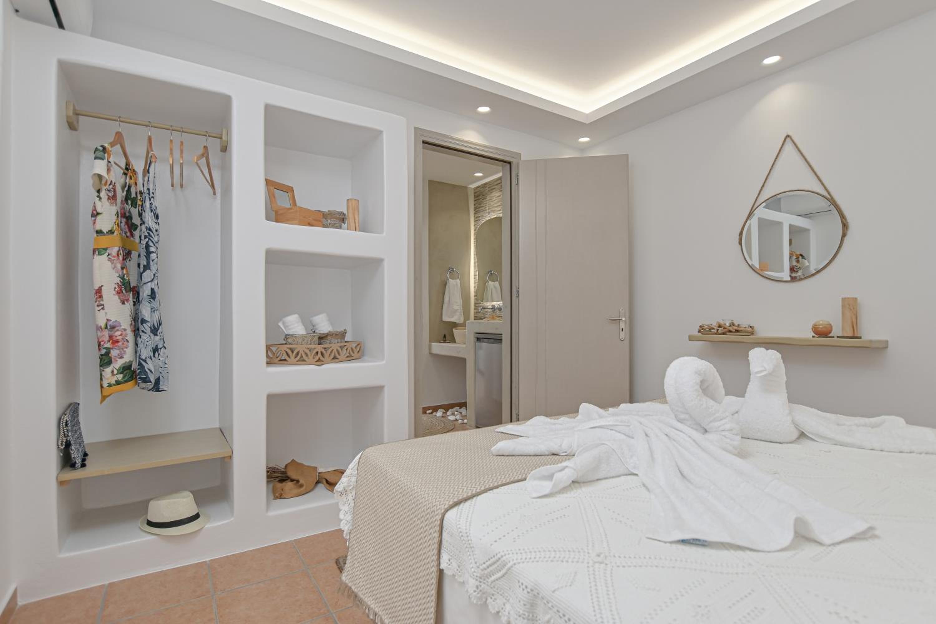 Apartment with Terrace photo 2