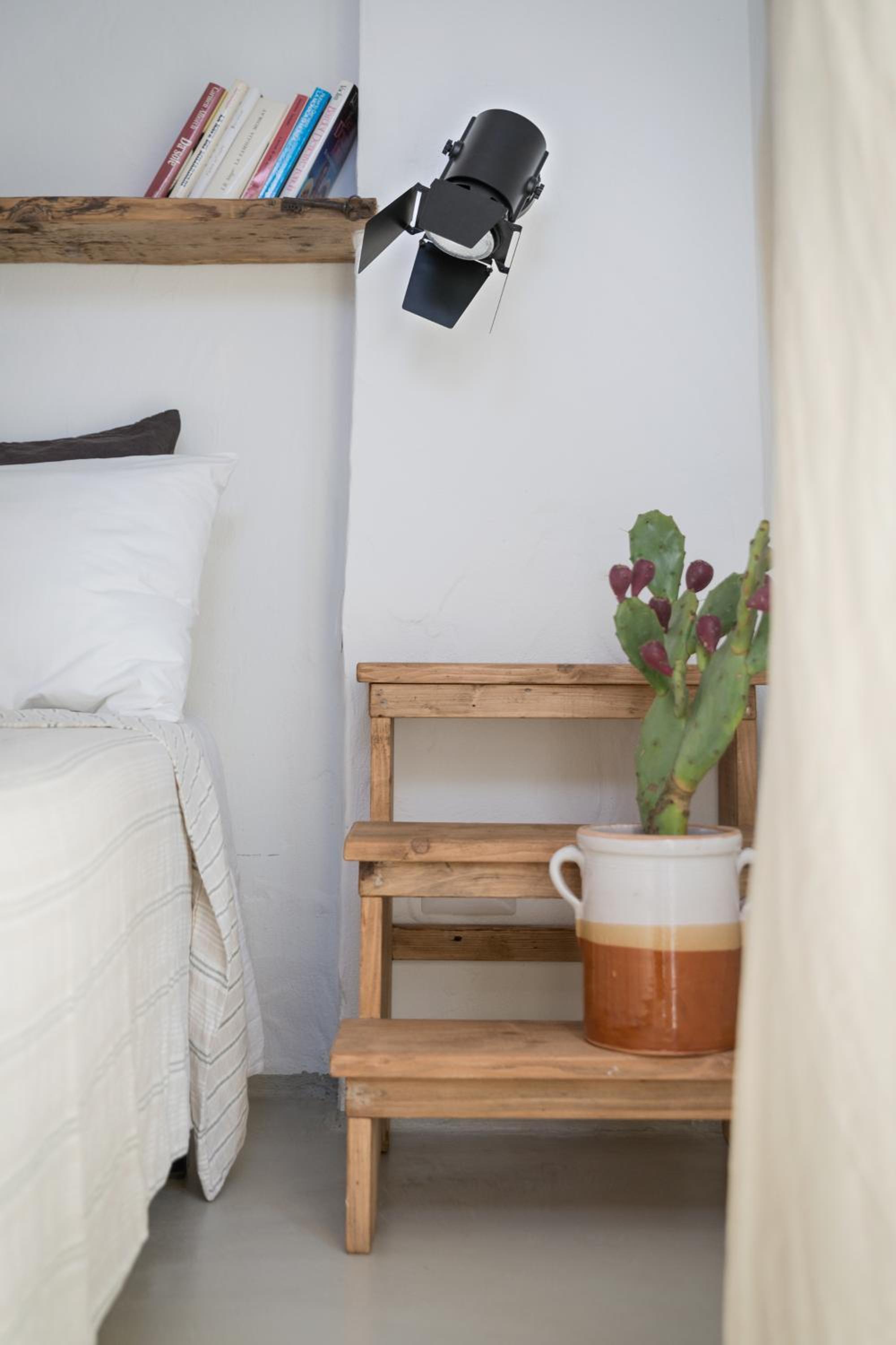 Deluxe Room - Photo 1