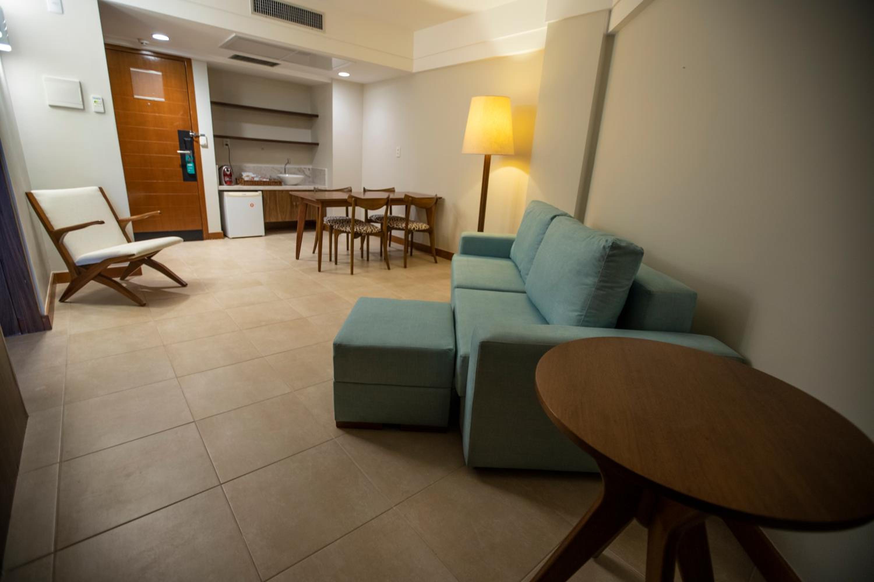 Suite with Balcony thumbnail 6