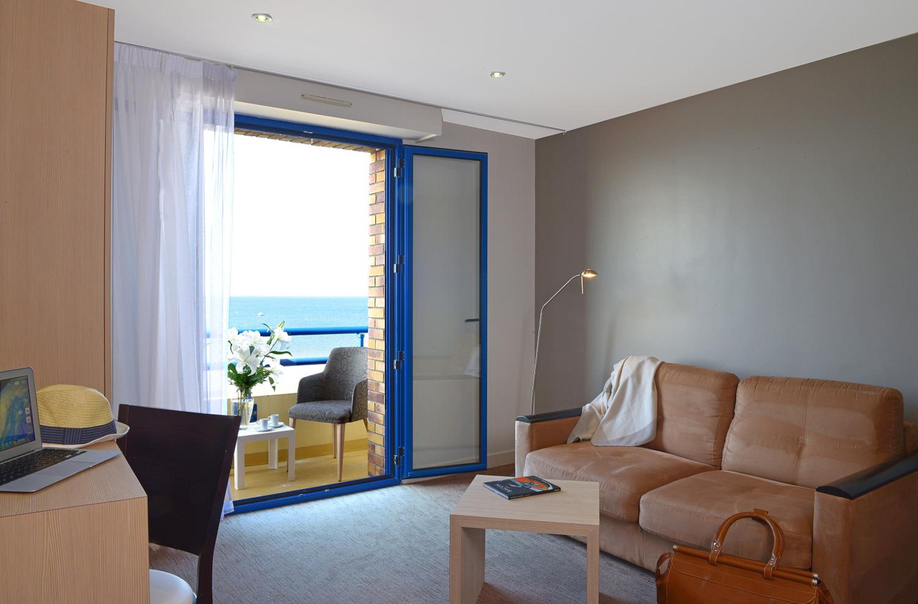 Superior Room with Seating Area photo 1