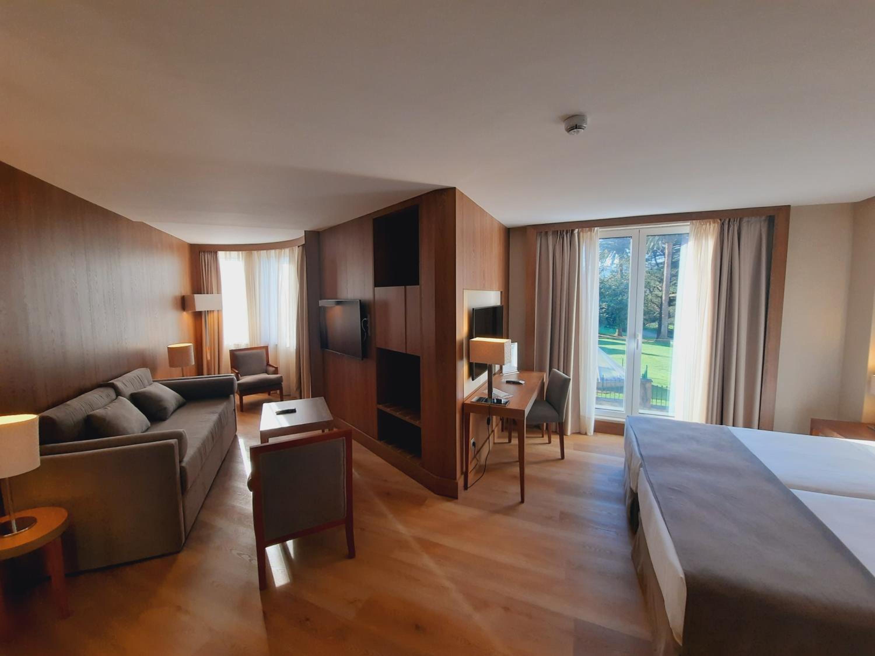 Habitación triple (2 adultos + 1 niño)