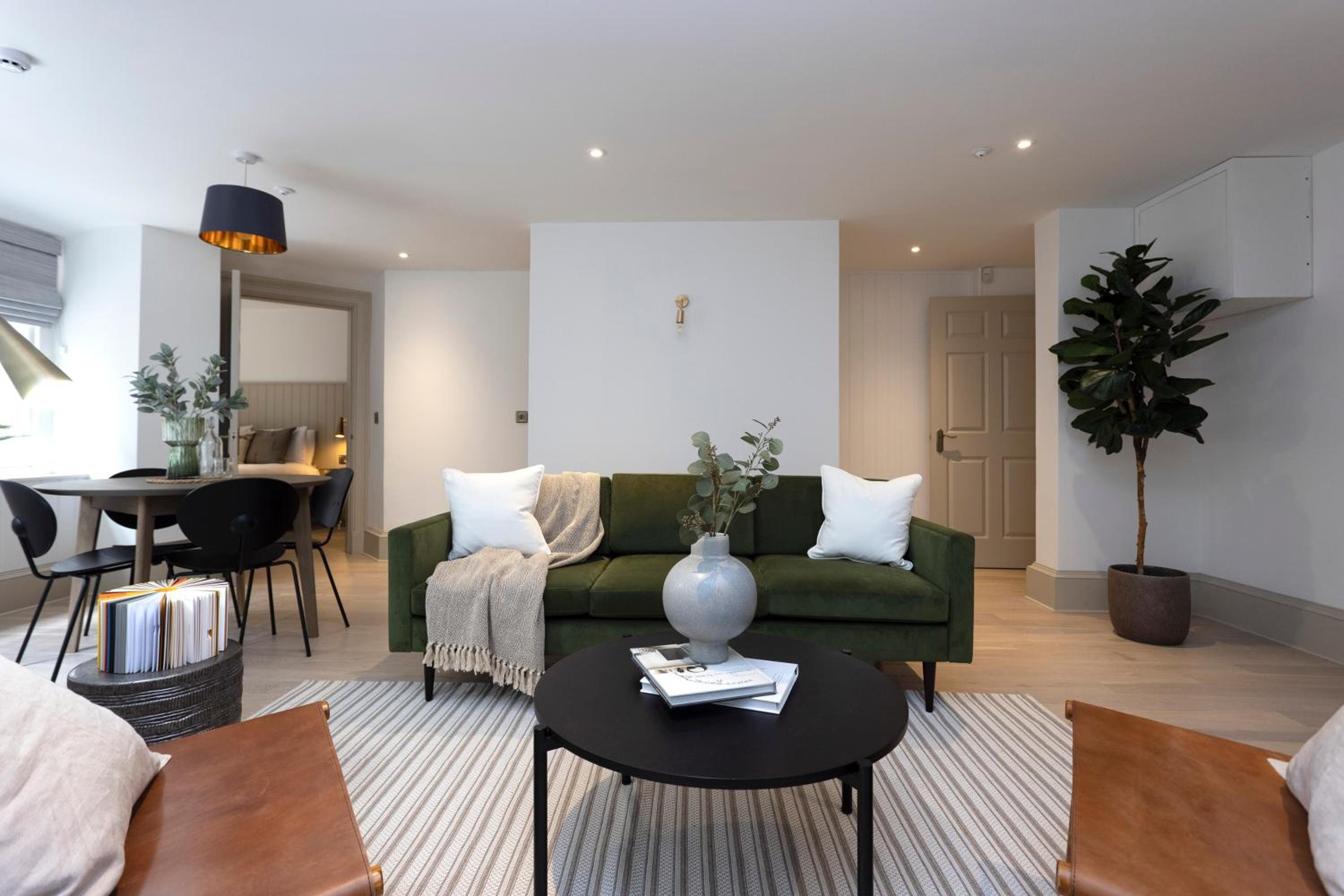 One-Bedroom Apartment - Lower Ground