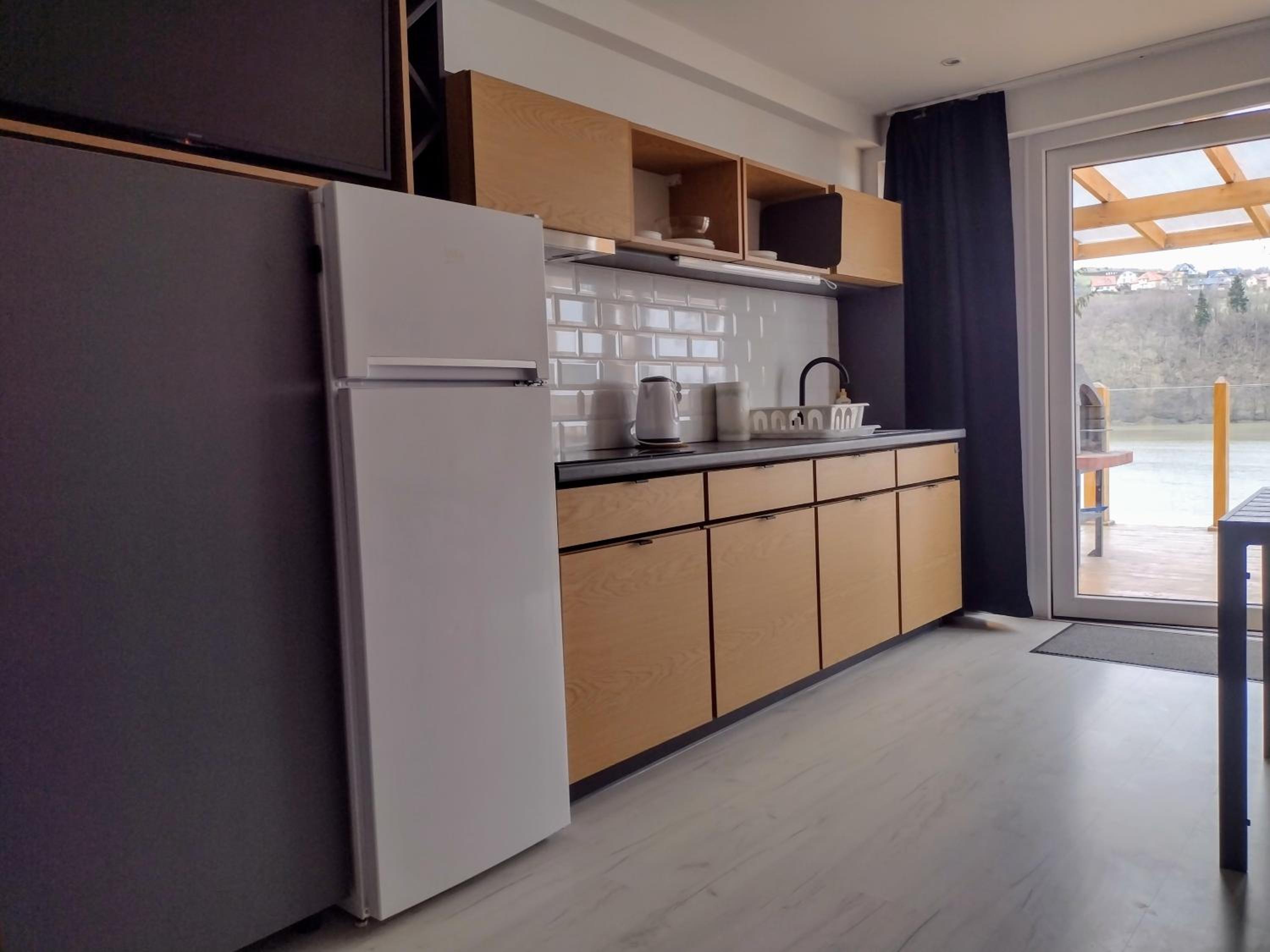 Apartment photo 2
