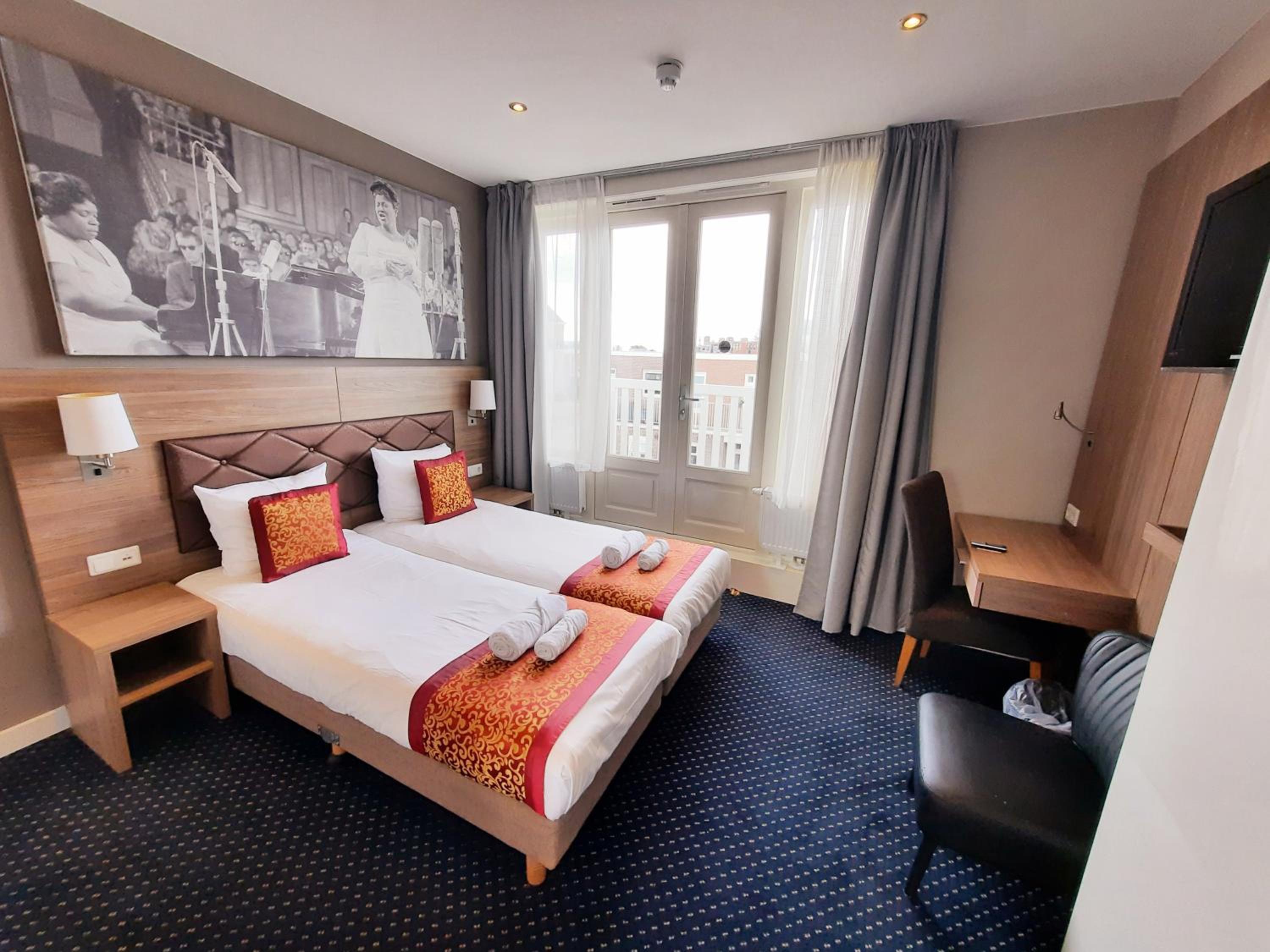 Small Double/Twin Room