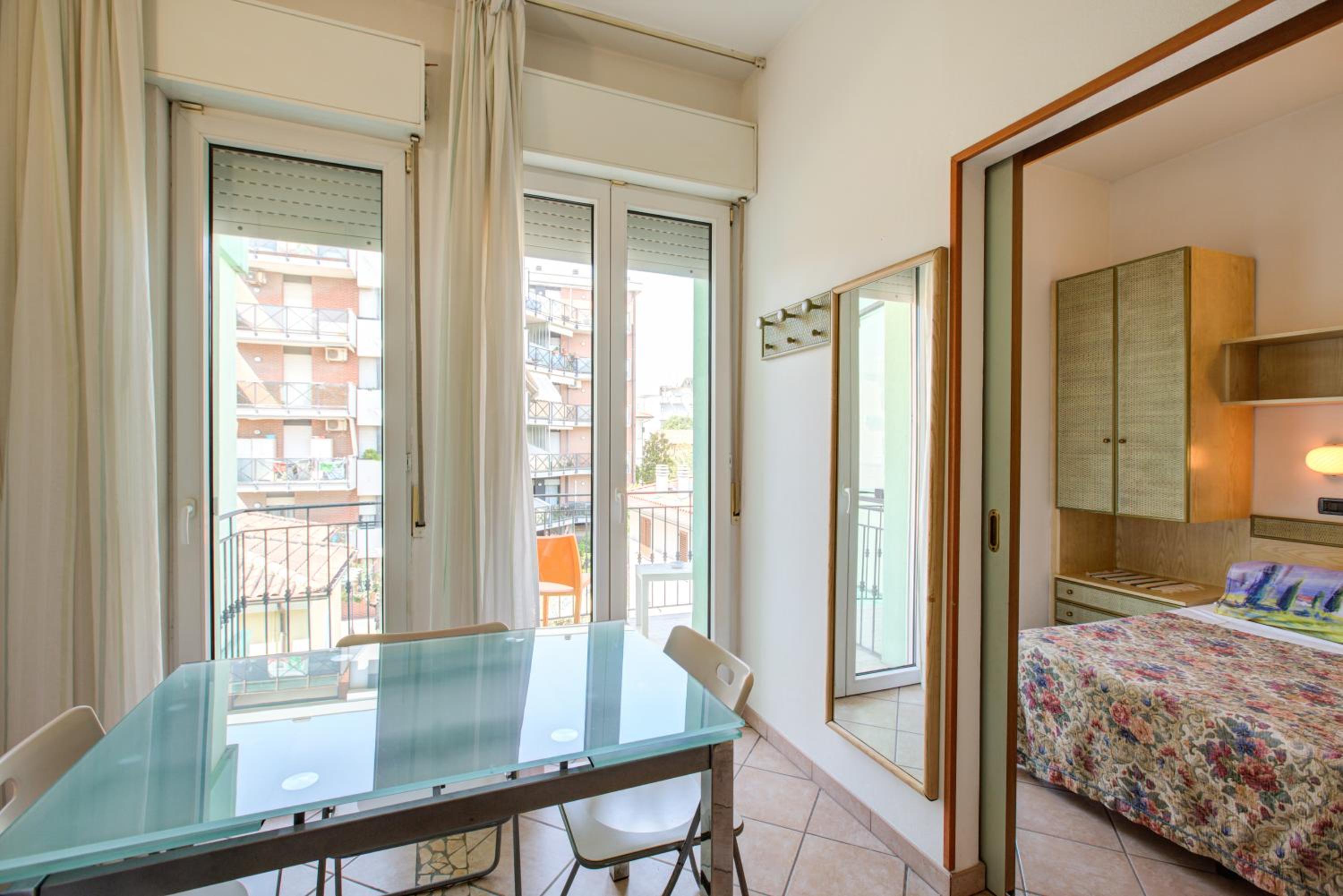 Two-Bedroom Apartment (6 Adults)