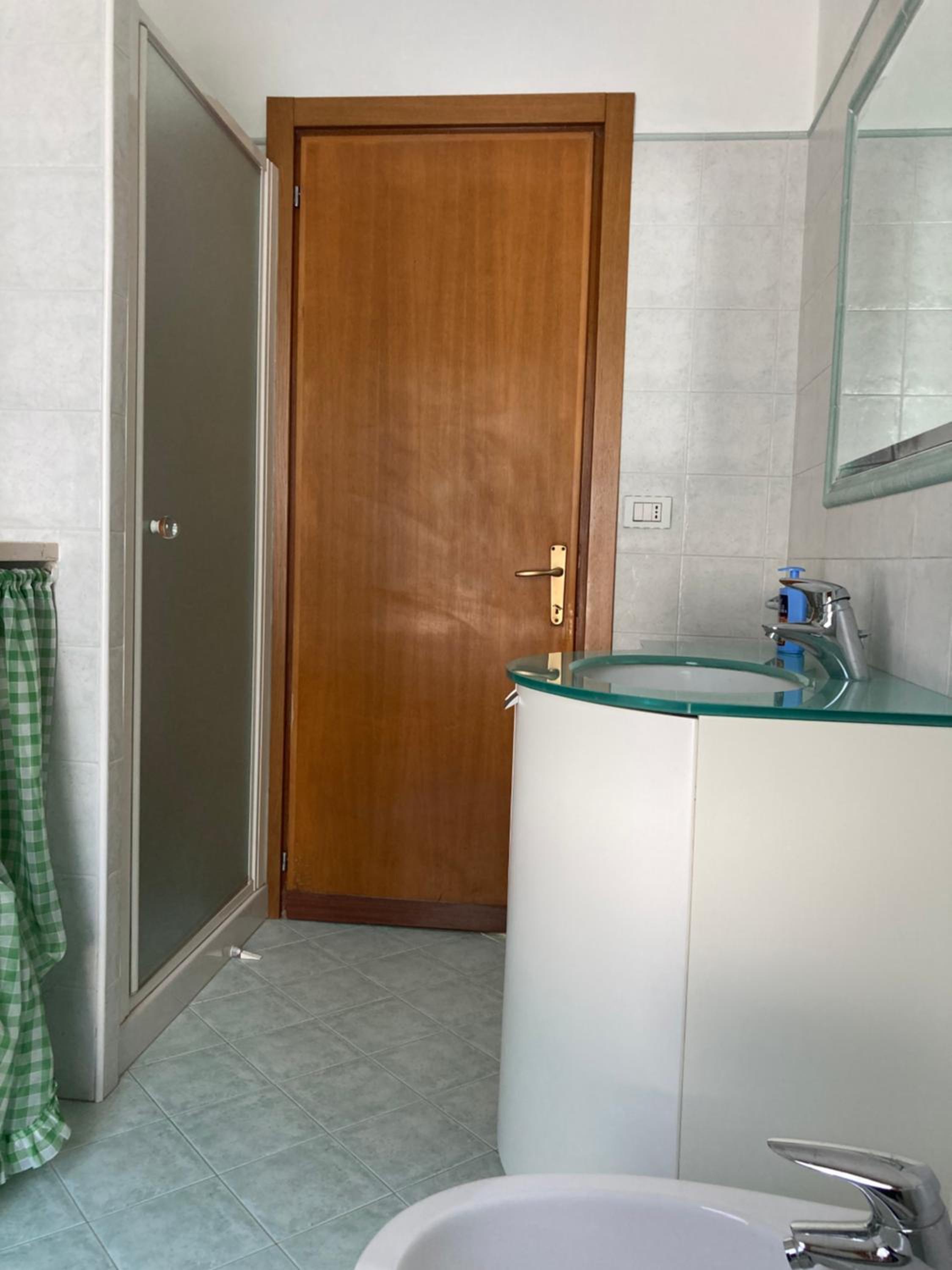 Two-Bedroom Apartment - Photo 13