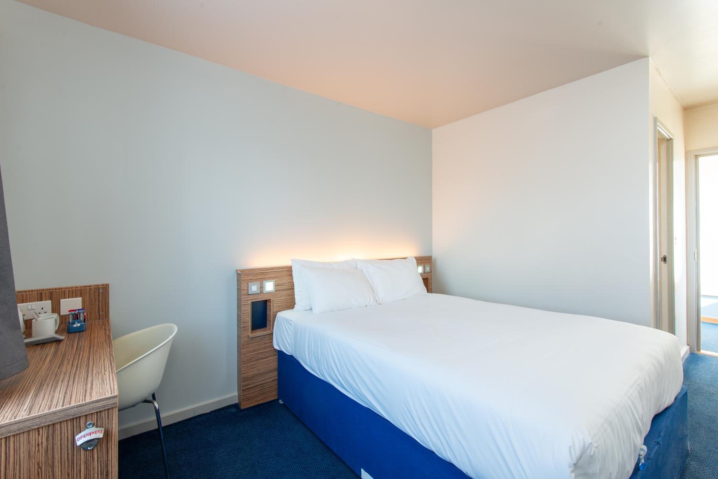 Double Room - Photo 3