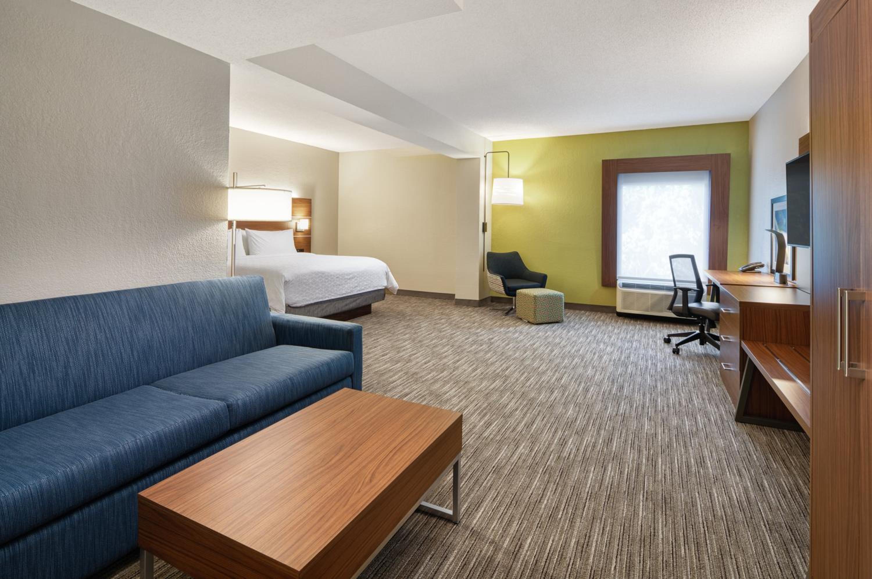 King Studio Suite - Photo 2