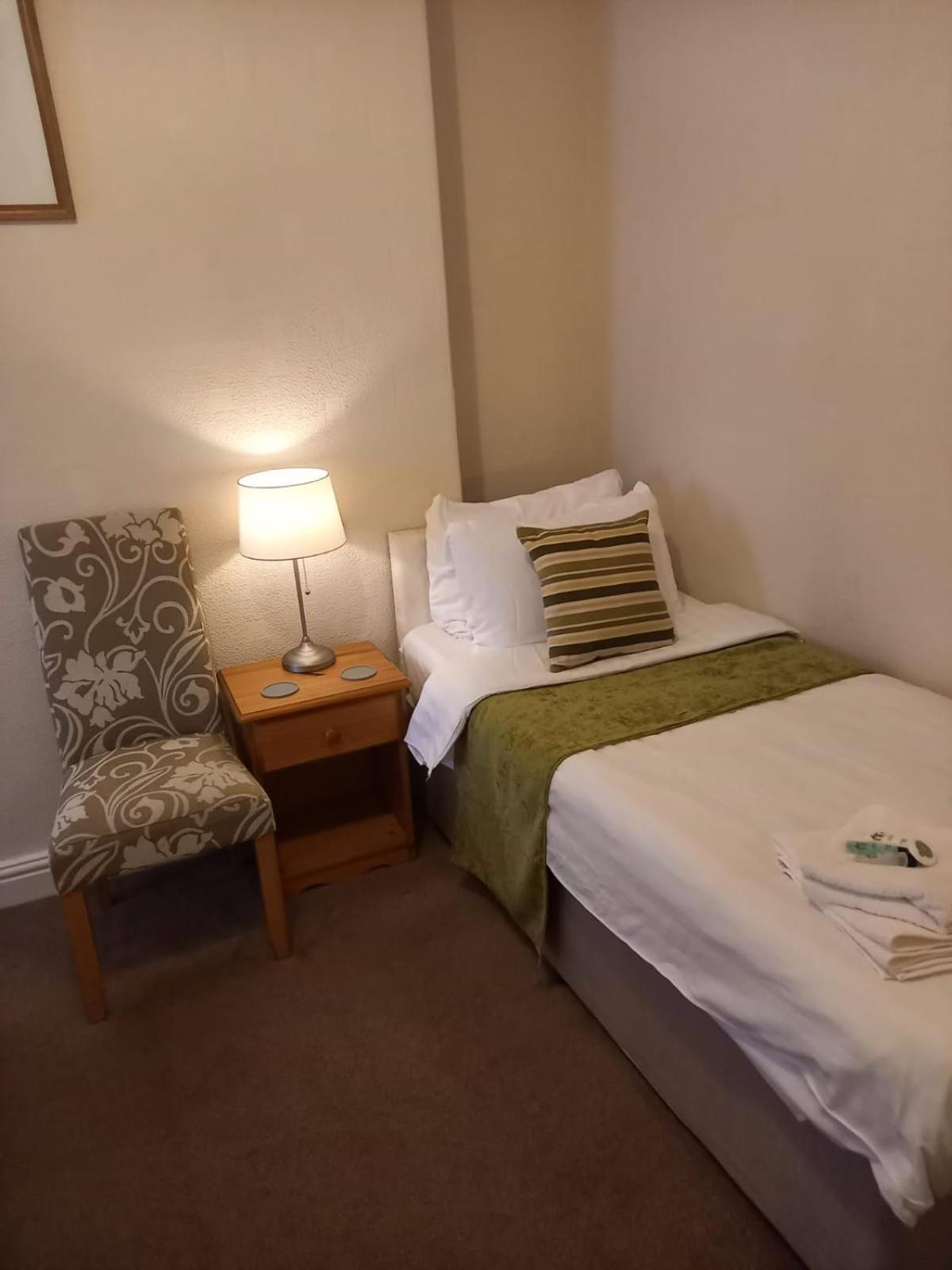 Twin Room photo 2