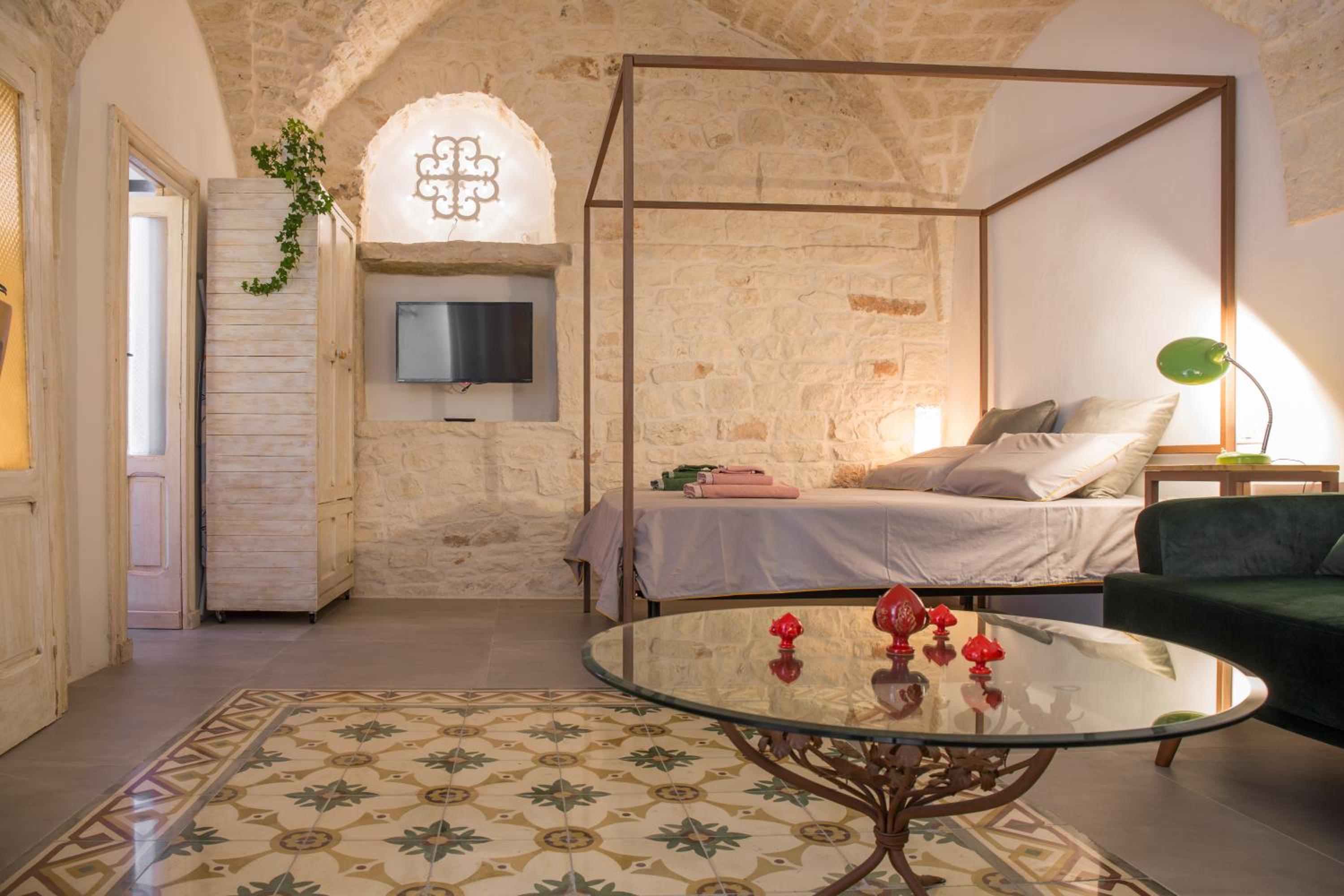 One-Bedroom House