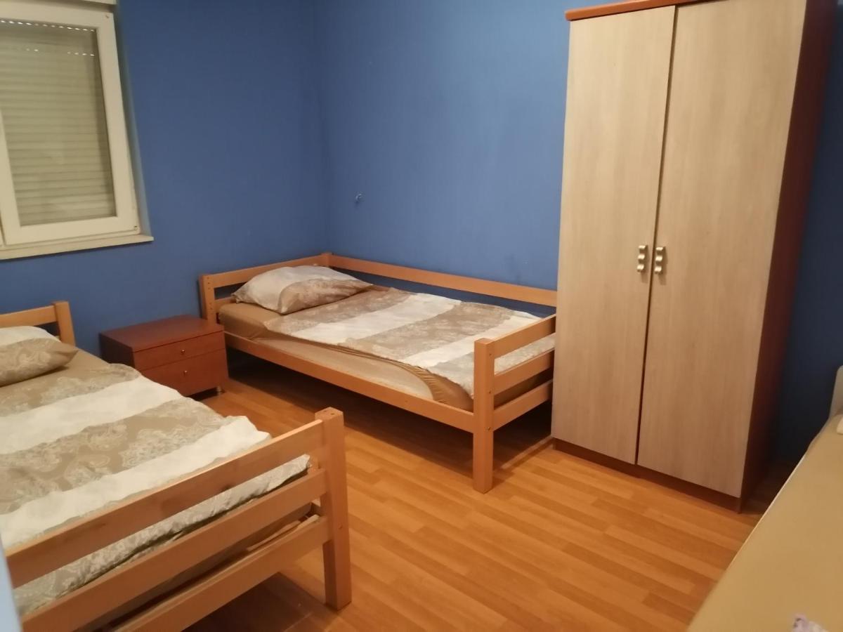 Apartment with Sea View - Photo 7