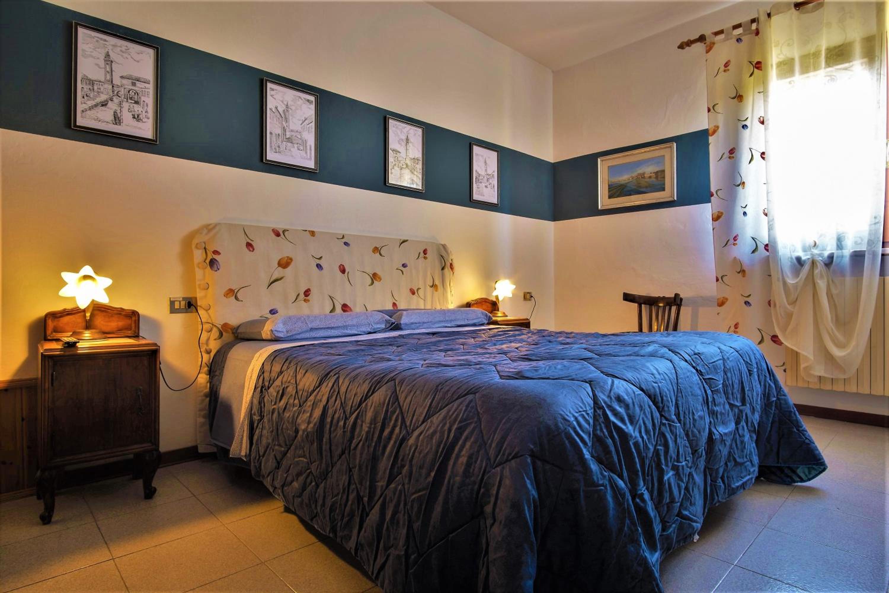 Triple Room With Shared Bathroom photo 3