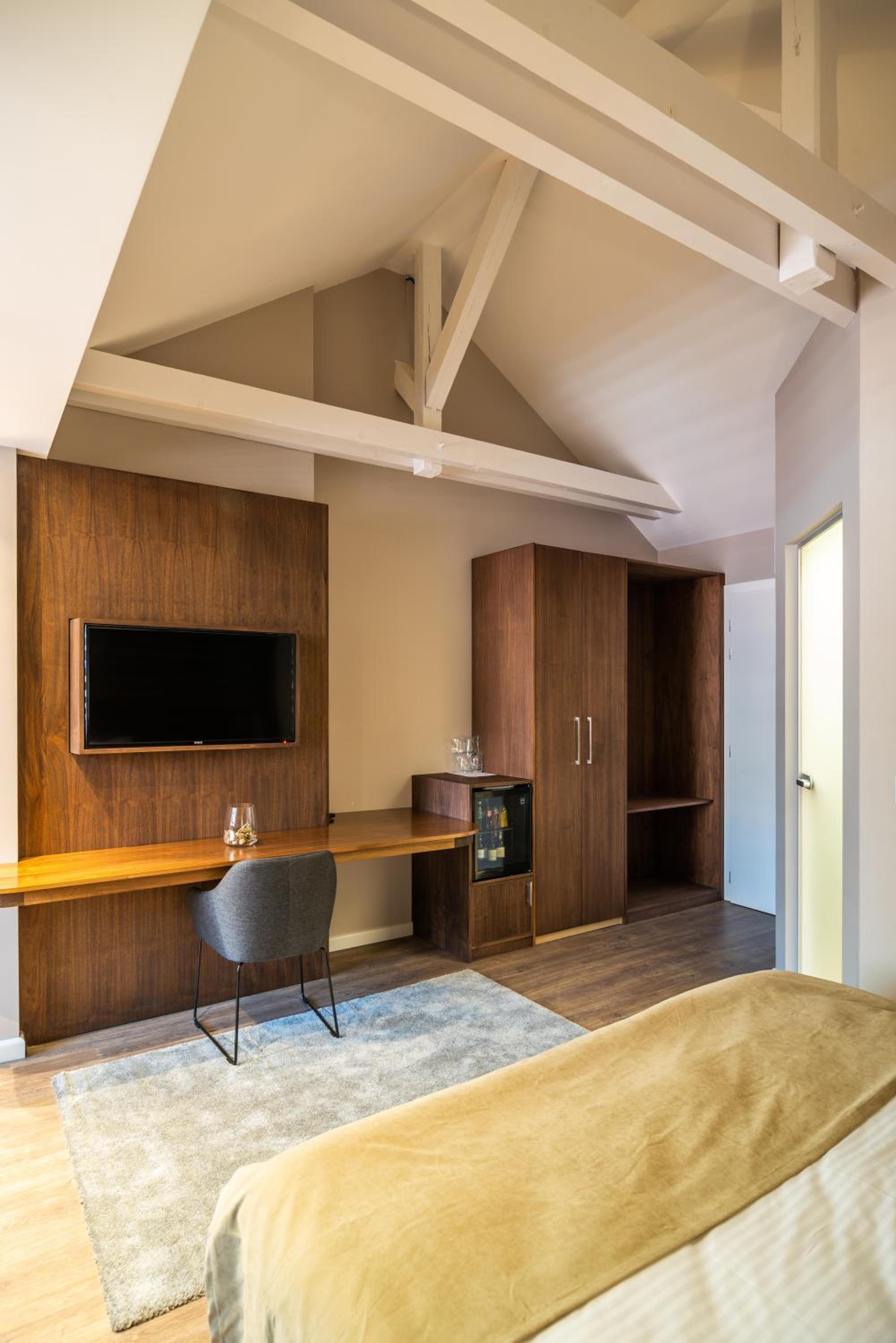 Family Room photo 3