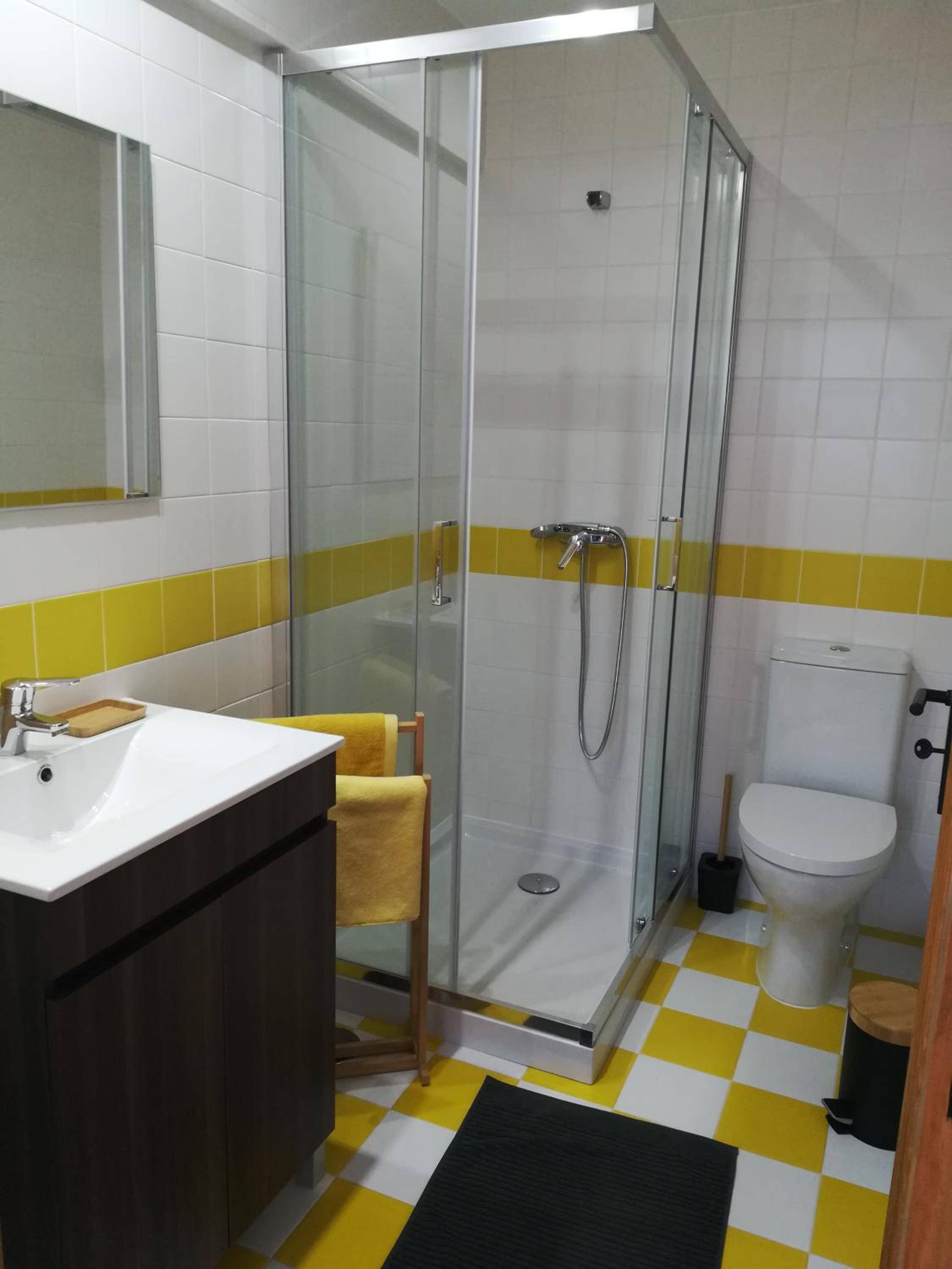 One-Bedroom House - Photo 2