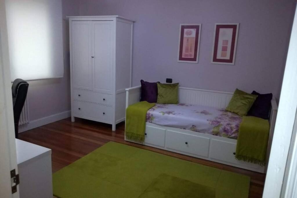 Casa de cuatro habitaciones