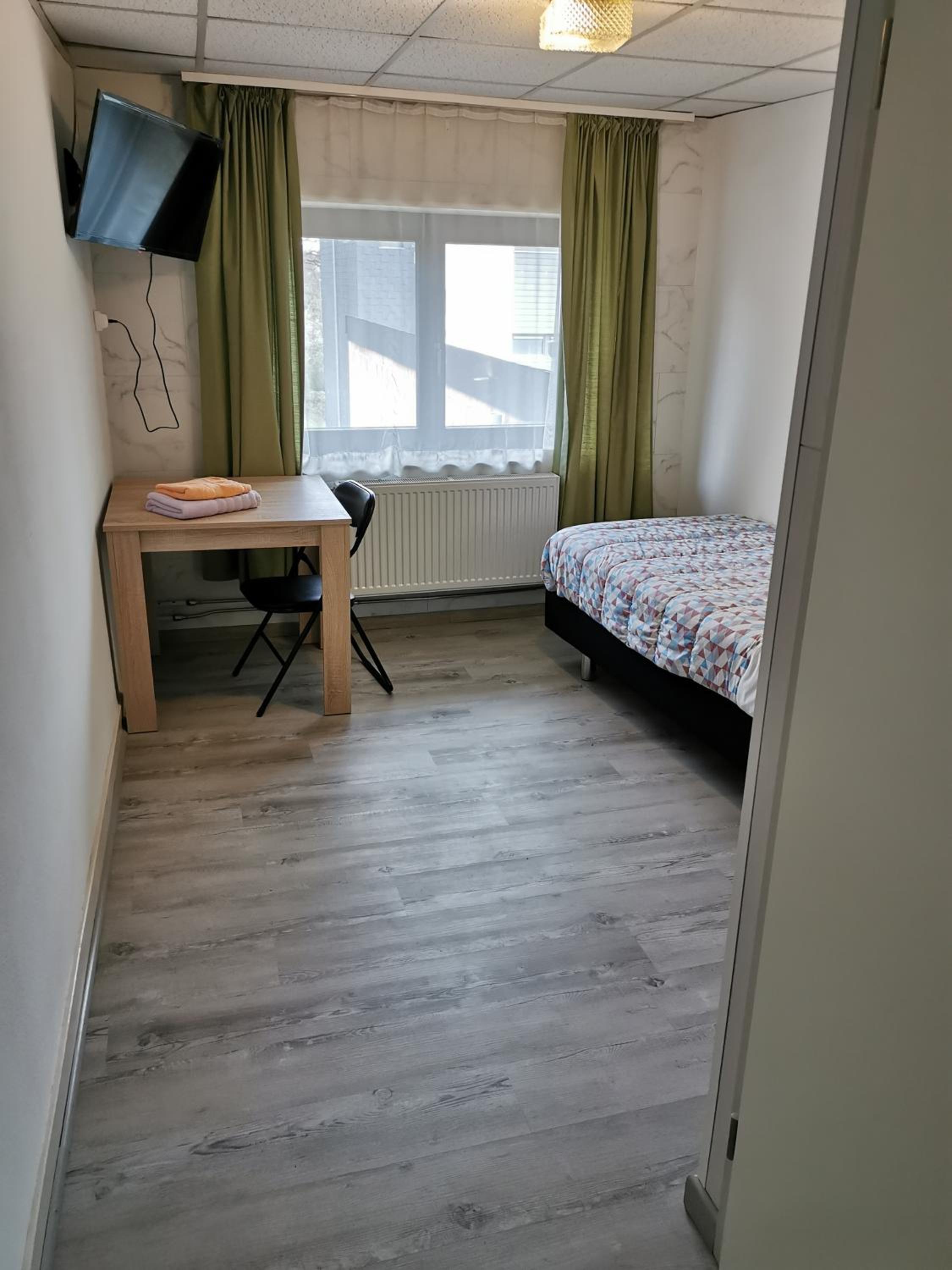 Single Room with Garden View