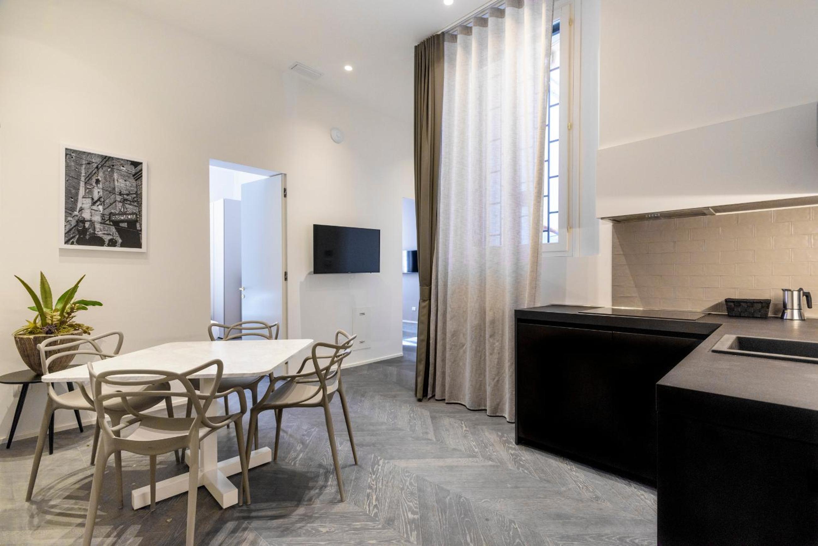 Family Apartment - Photo 4