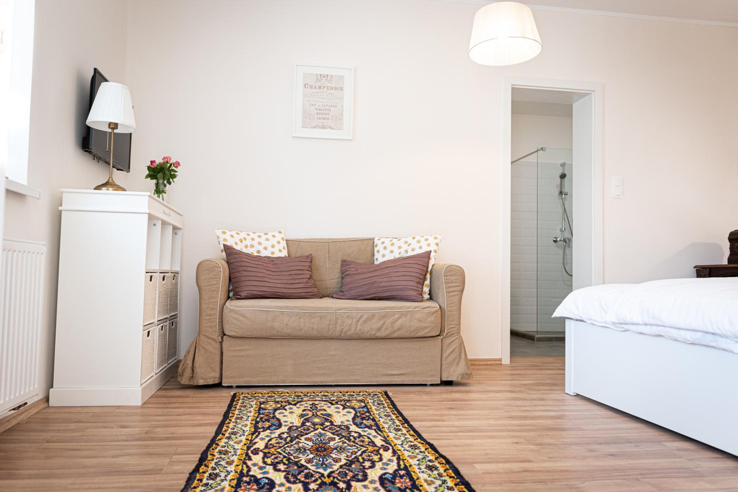 Apartment - Ground Floor - Photo 5
