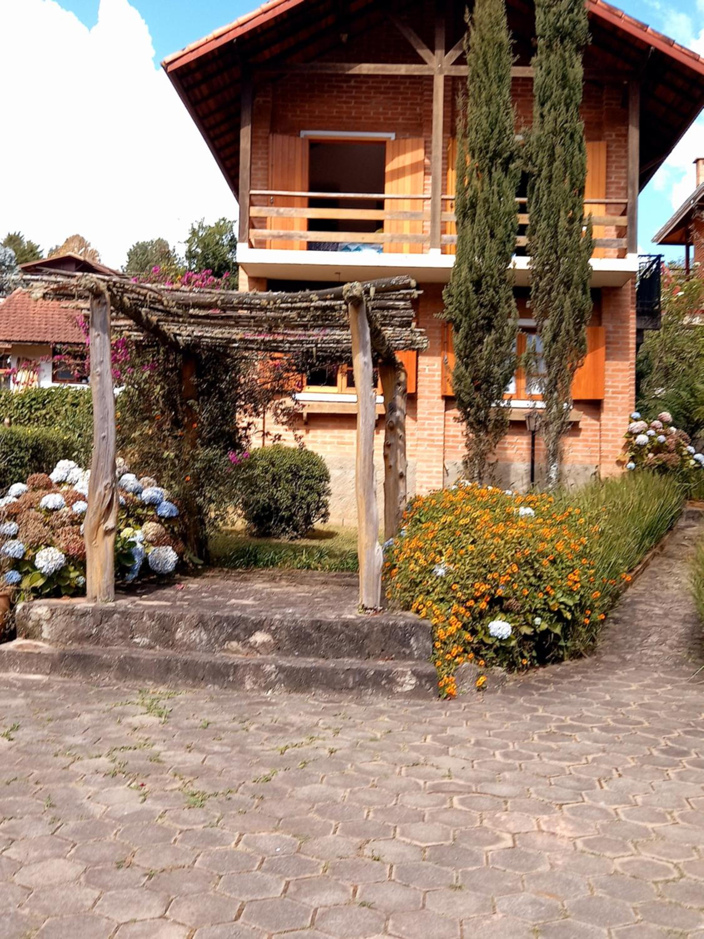 Villa with Garden View - Photo 3