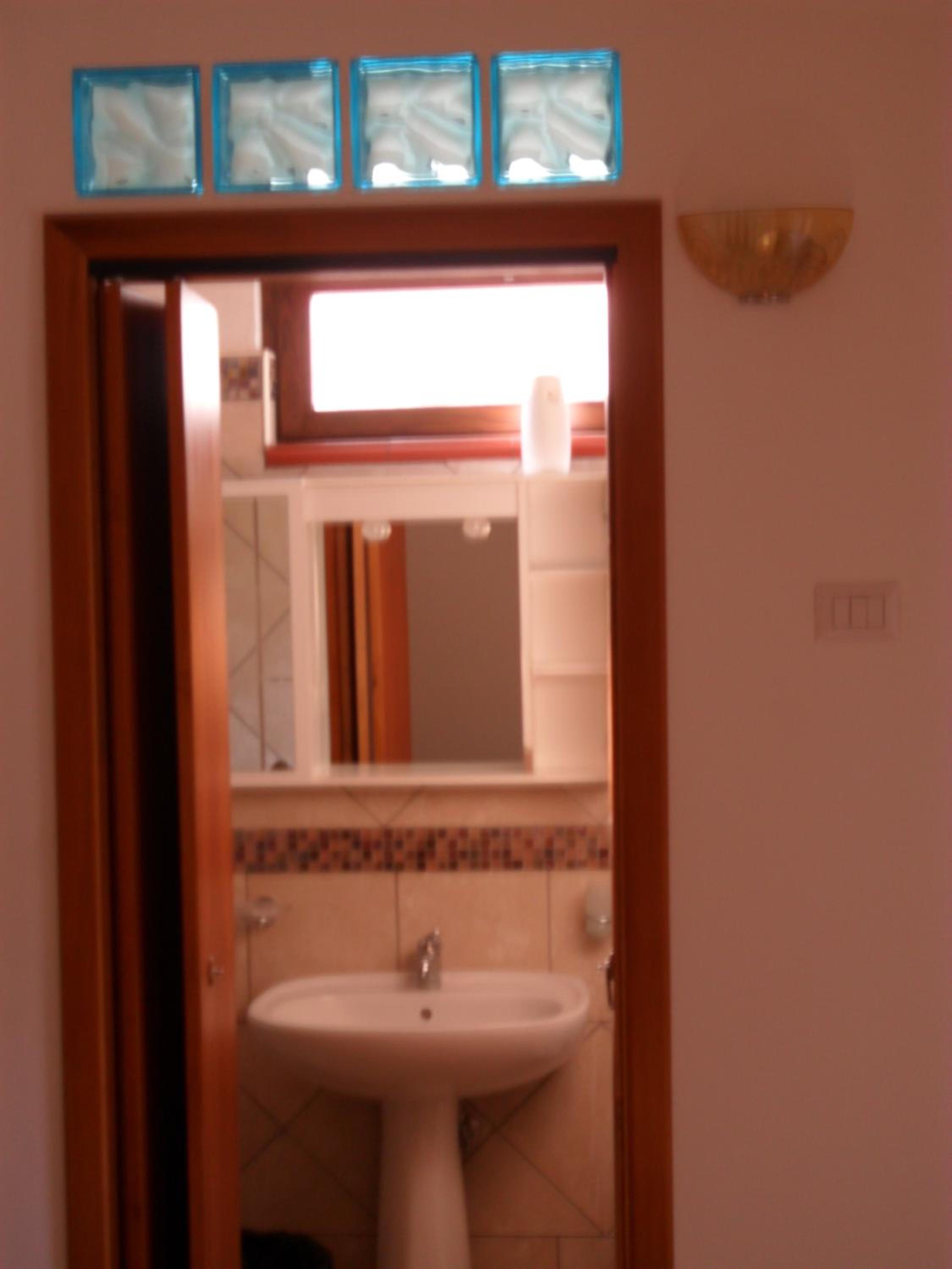 Two-Bedroom Apartment - Photo 3