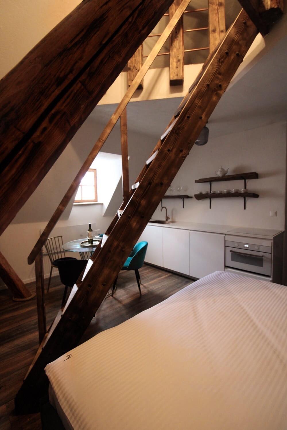 Loft - Photo 24
